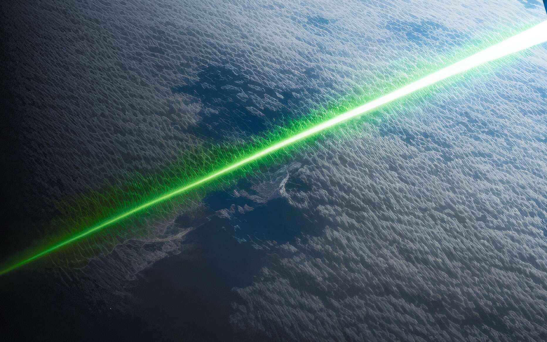 2000mW haute puissance a attaqué la tête vert lumière laser
