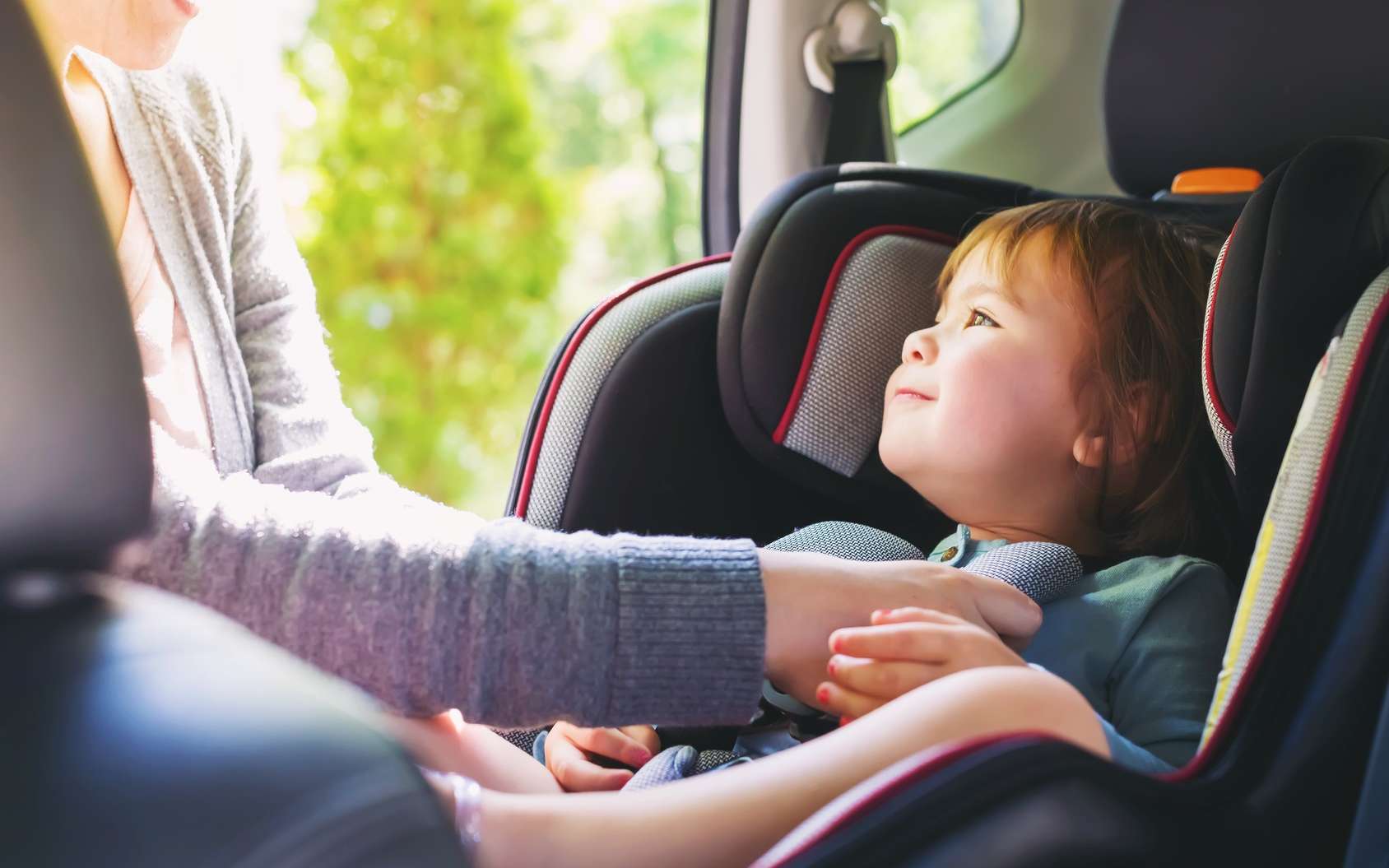 Securite Comment Bien Attacher Son Enfant En Voiture