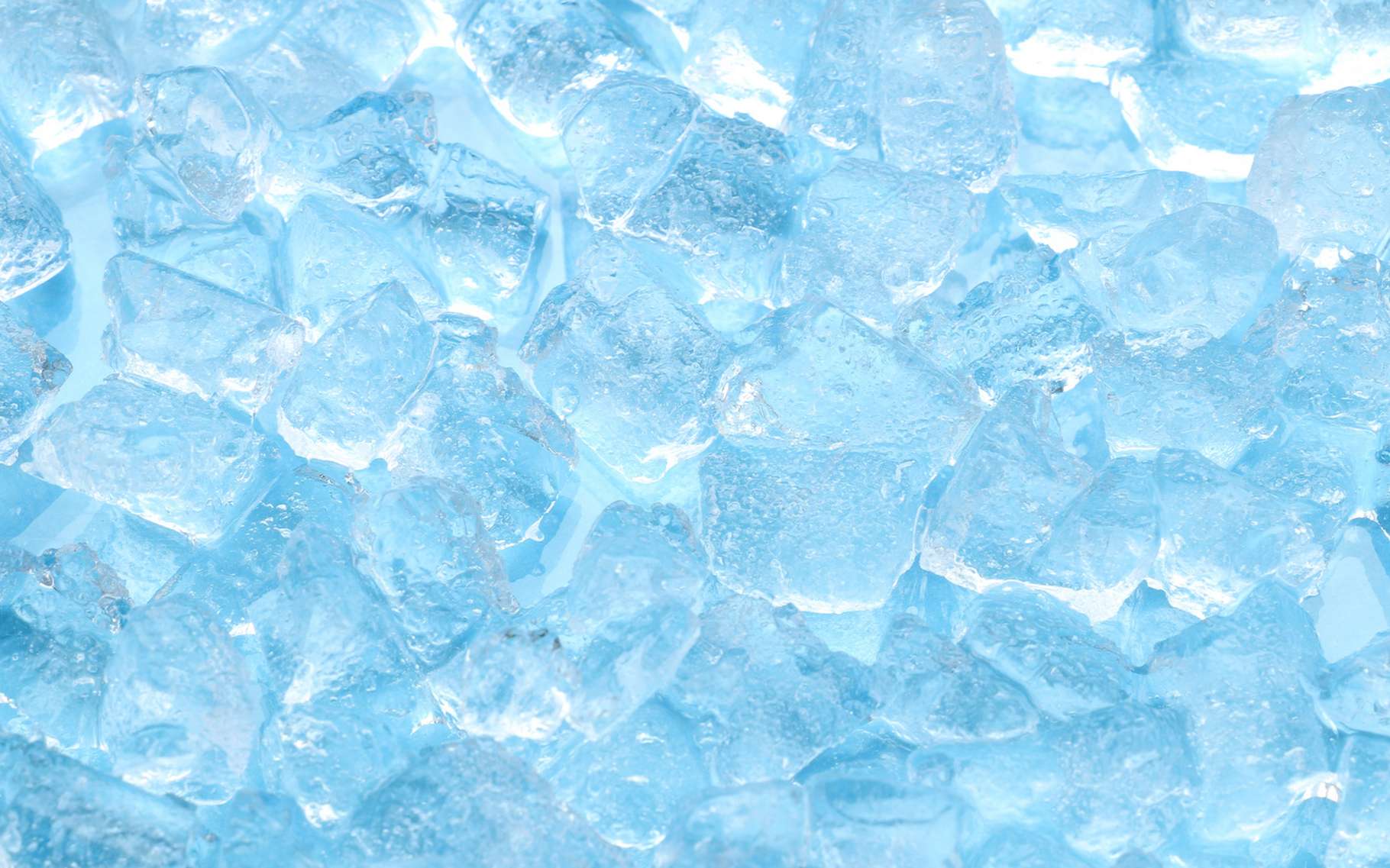 Des chercheurs de l’université du Nevada à Las Vegas (États-Unis) ont observé une nouvelle forme de glace qui apparaît à des pressions telles qu’il en existe dans le manteau de notre Terre. © Naoki Kim, Adobe Stock