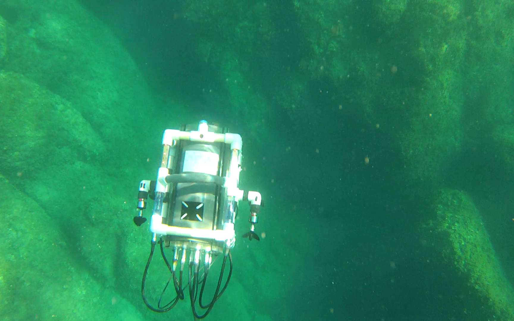 Ryujin, un drone léger, petit et malin à la conquête des fonds sous-marins
