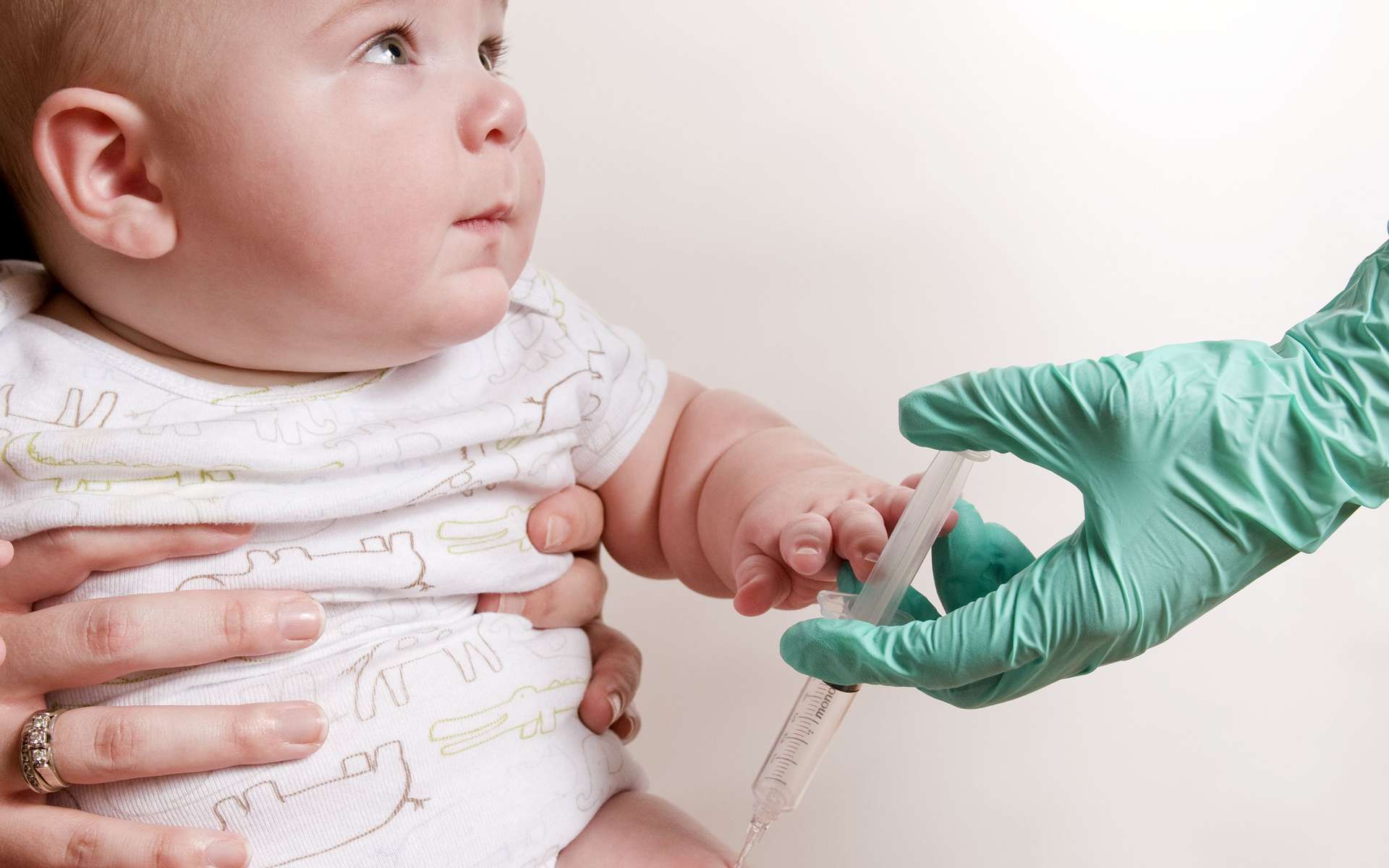 Un bébé (qui n'est pas celui de cette photographie) porteur d’une leucémie aiguë lymphoblastique est devenu le premier au monde à en guérir grâce à un traitement avec des cellules immunitaires génétiquement modifiées. © Amanda Mills, USCDCP, CC0