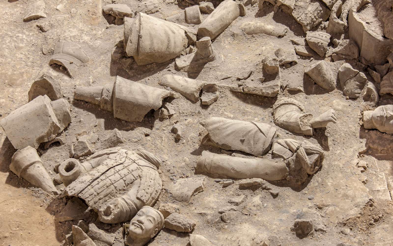 Des pièges cachés dans le tombeau du premier empereur chinois inquiètent les archéologues