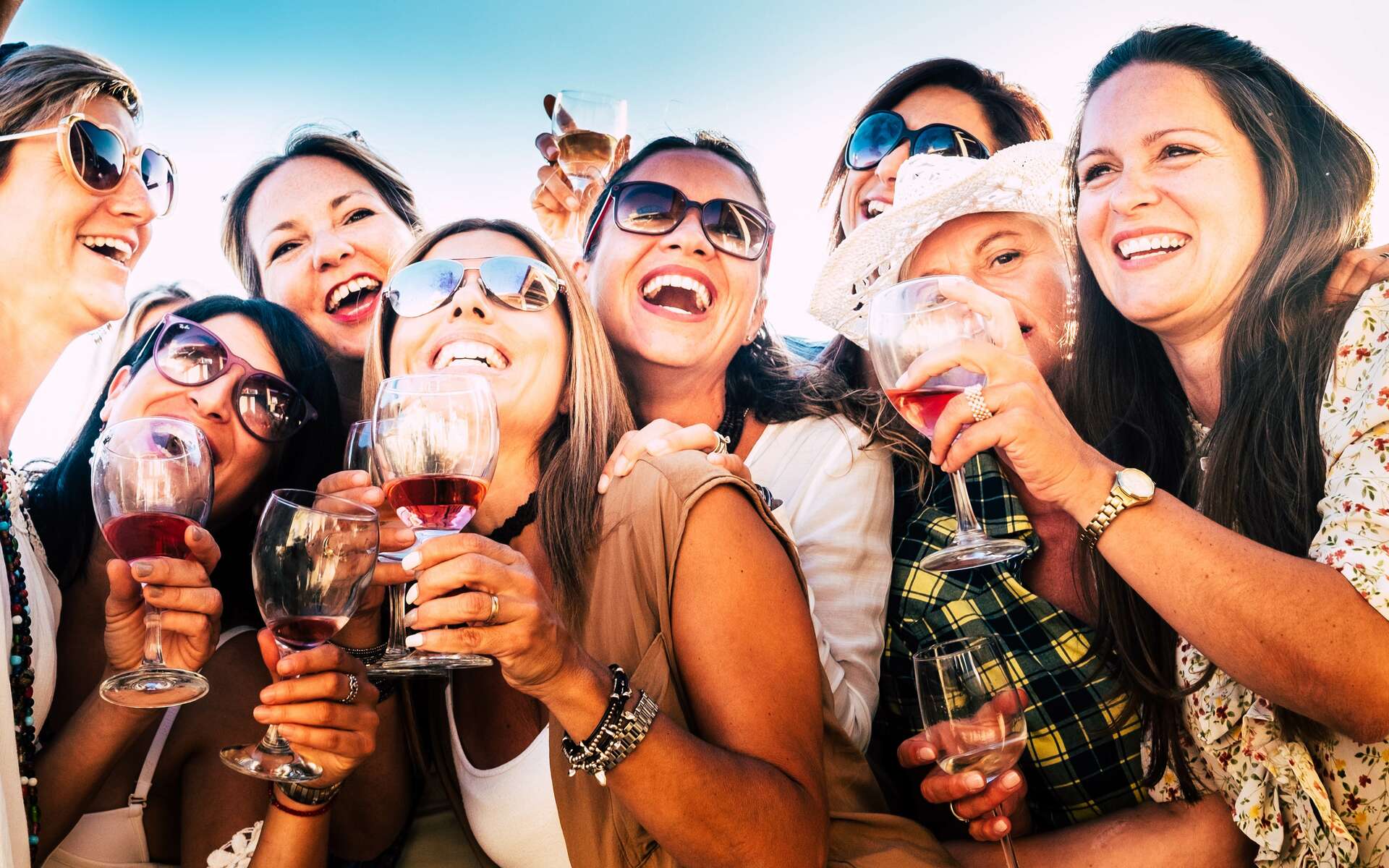 Les hormones peuvent-elles pousser les femmes à boire plus d'alcool ?