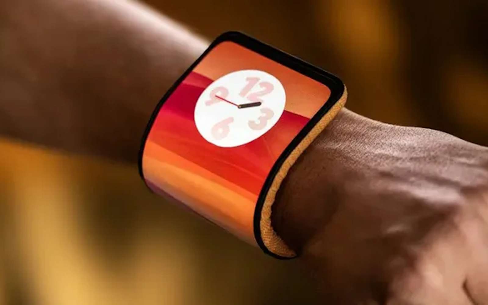 Motorola dévoile un smartphone qui se porte en bracelet