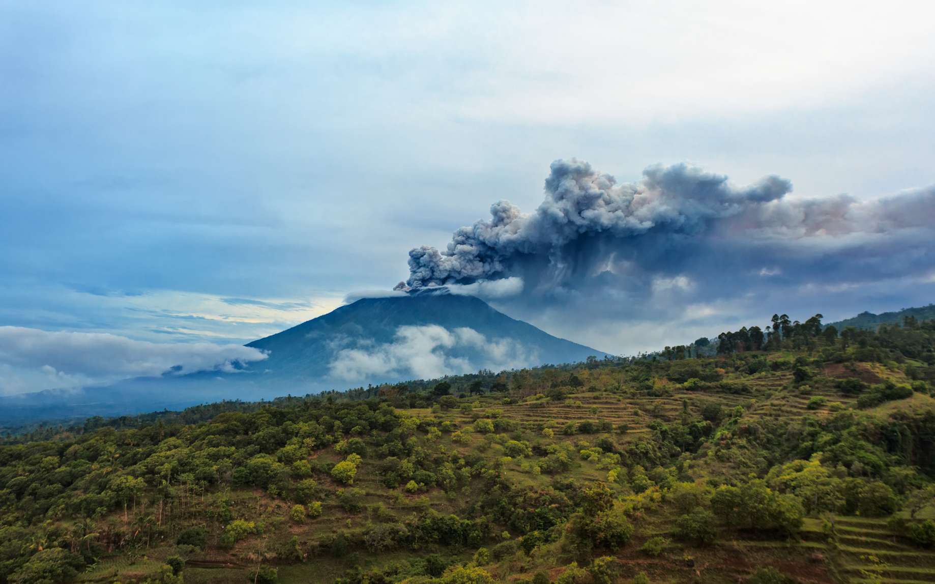 Six Volcans Menaçants à Surveiller En 2018