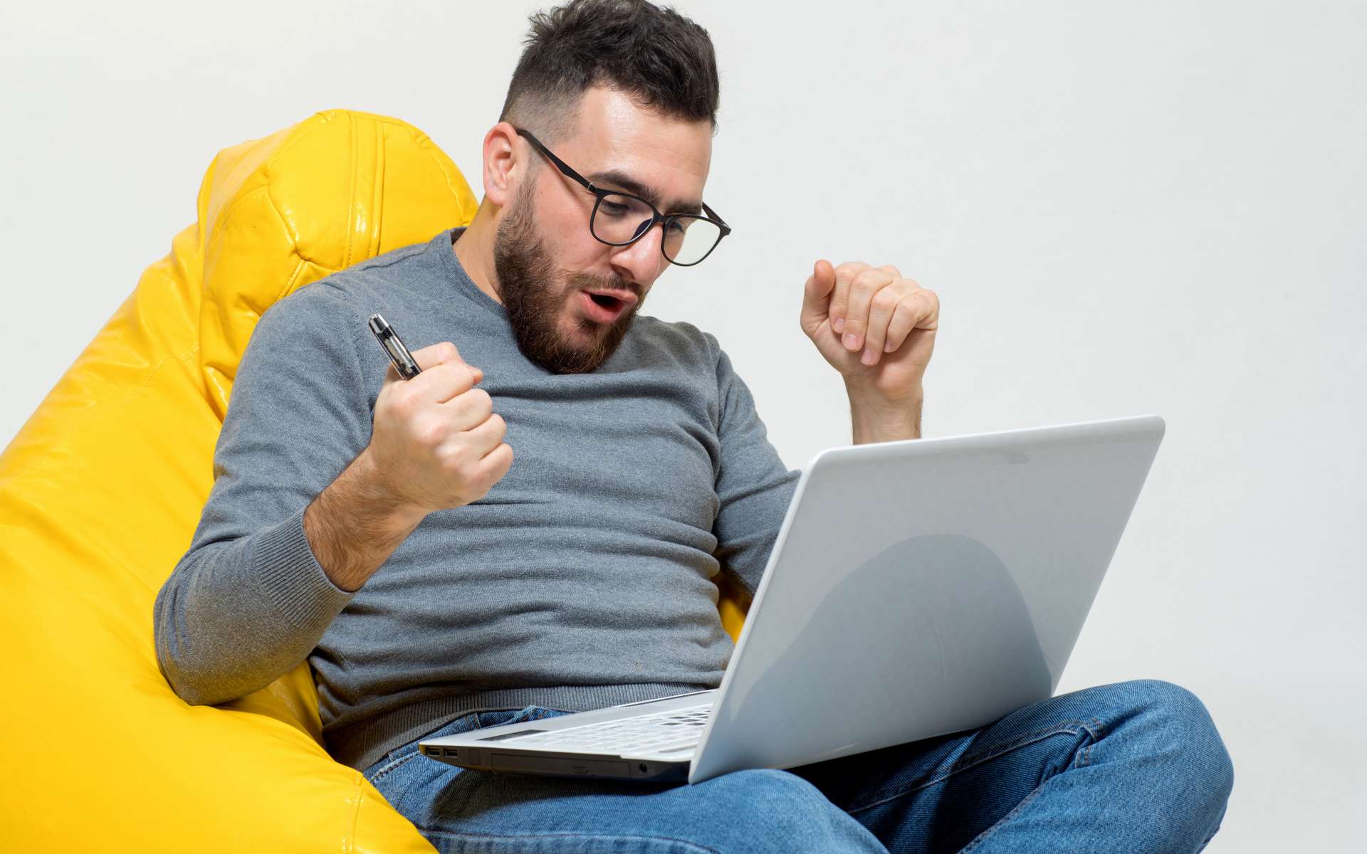 Bon plan VPN : jusqu'à 87% de remise et 3 mois offerts sur Surfshark 2 ans pour son anniversaire