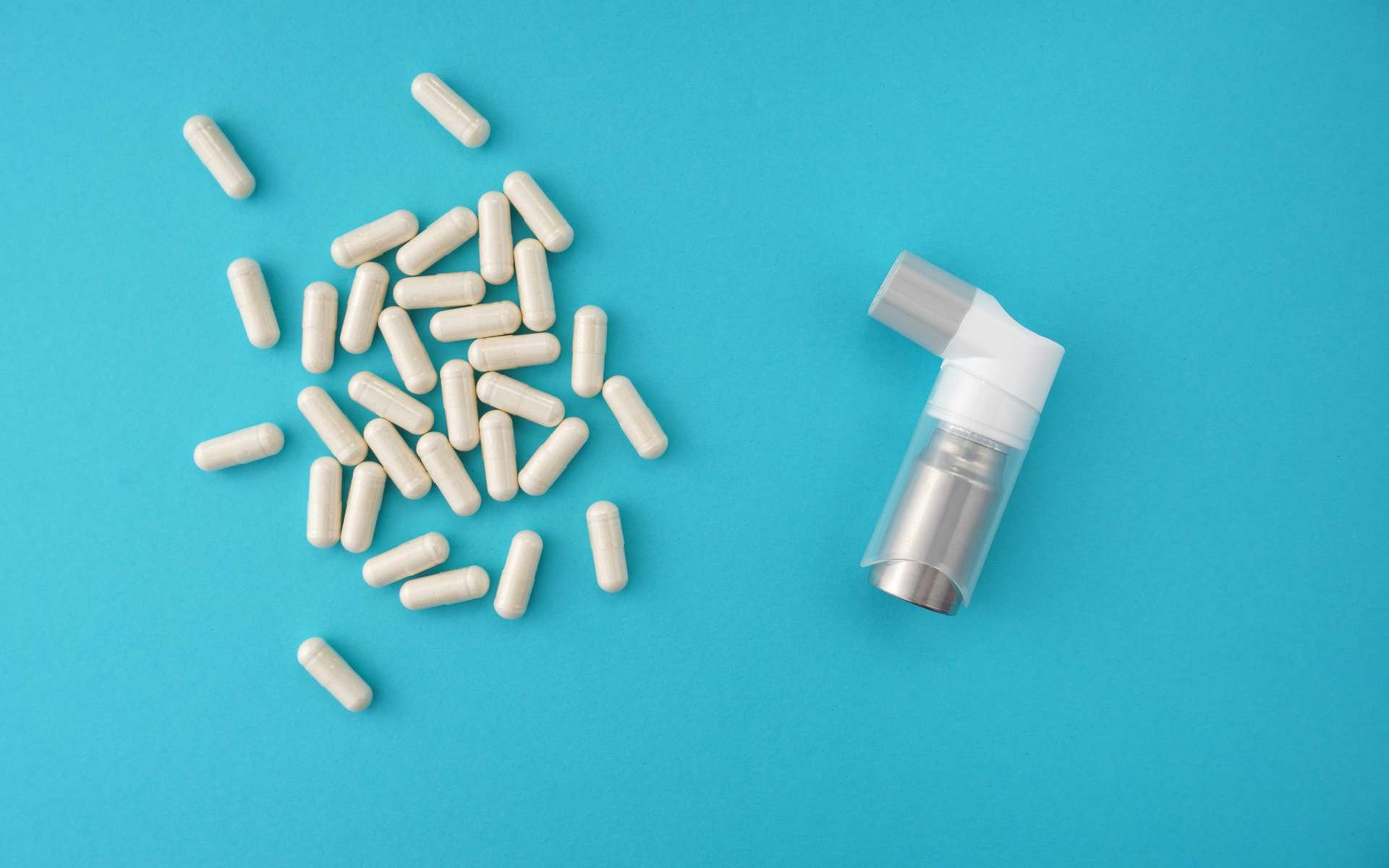 Les antibiotiques altèrent durablement le microbiote, ce qui pourrait accroître le risque d'asthme. © Яна Хоружева, Adobe Stock