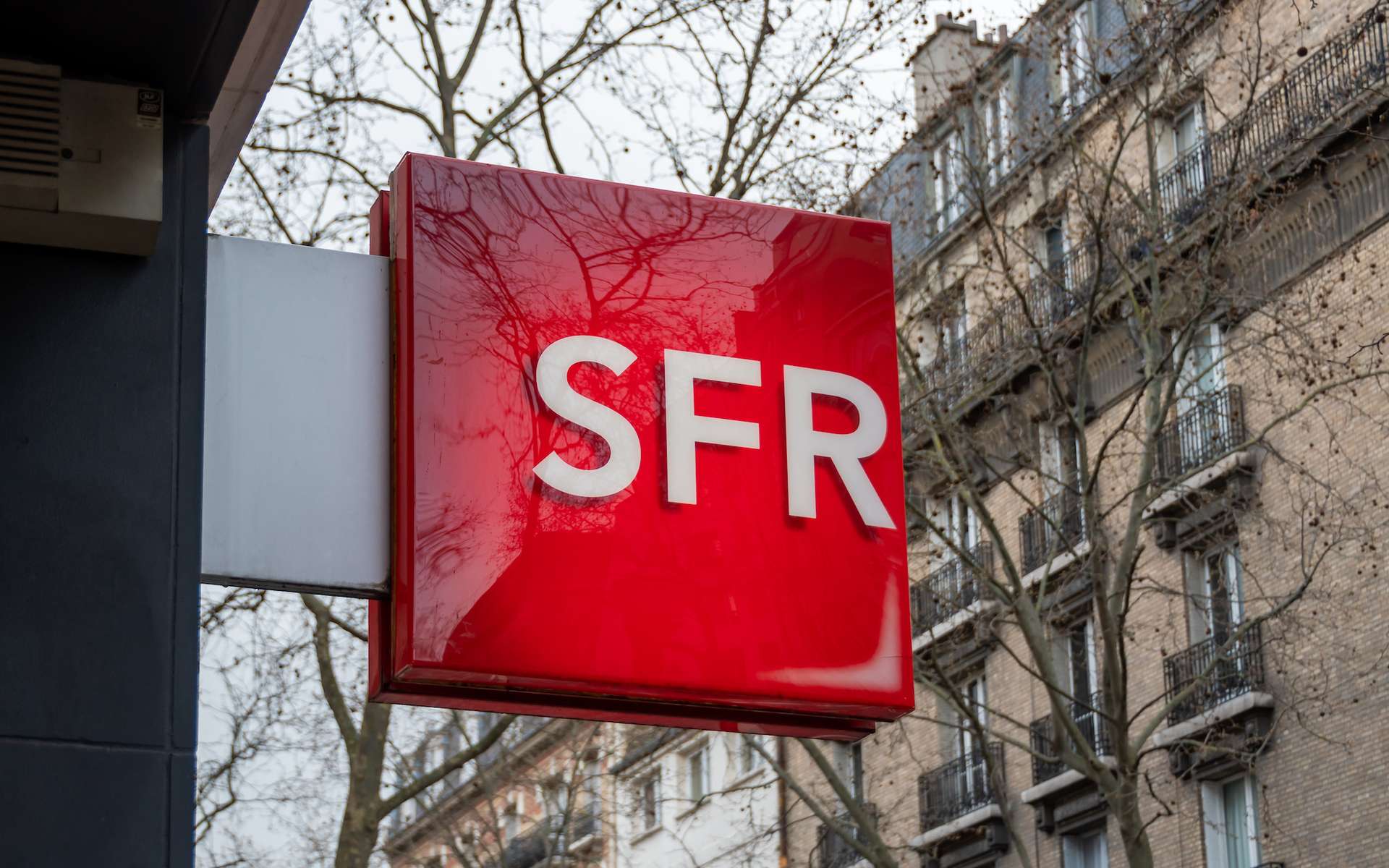 Piratage massif chez SFR : ce groupe de hackers affirme détenir les données de 3,6 millions de clients !