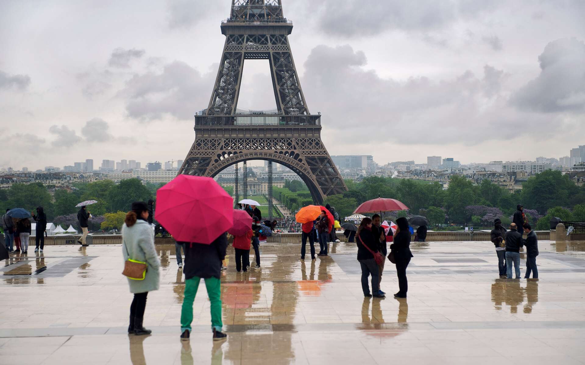 Paris s'apprête à battre son record de pluie : une année historique en vue ?