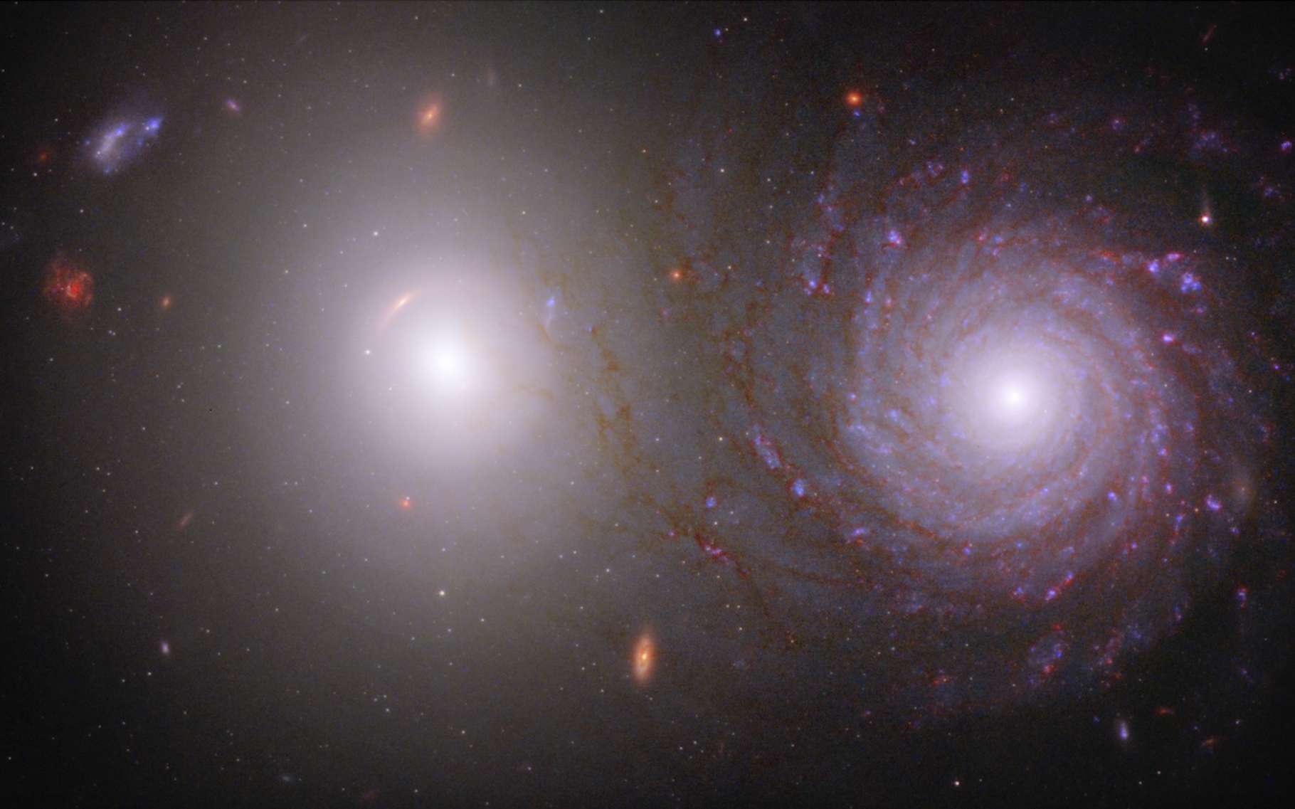 Cette image d'une paire de galaxies prise par les télescopes James-Webb et Hubble dépasse les attentes des astronomes