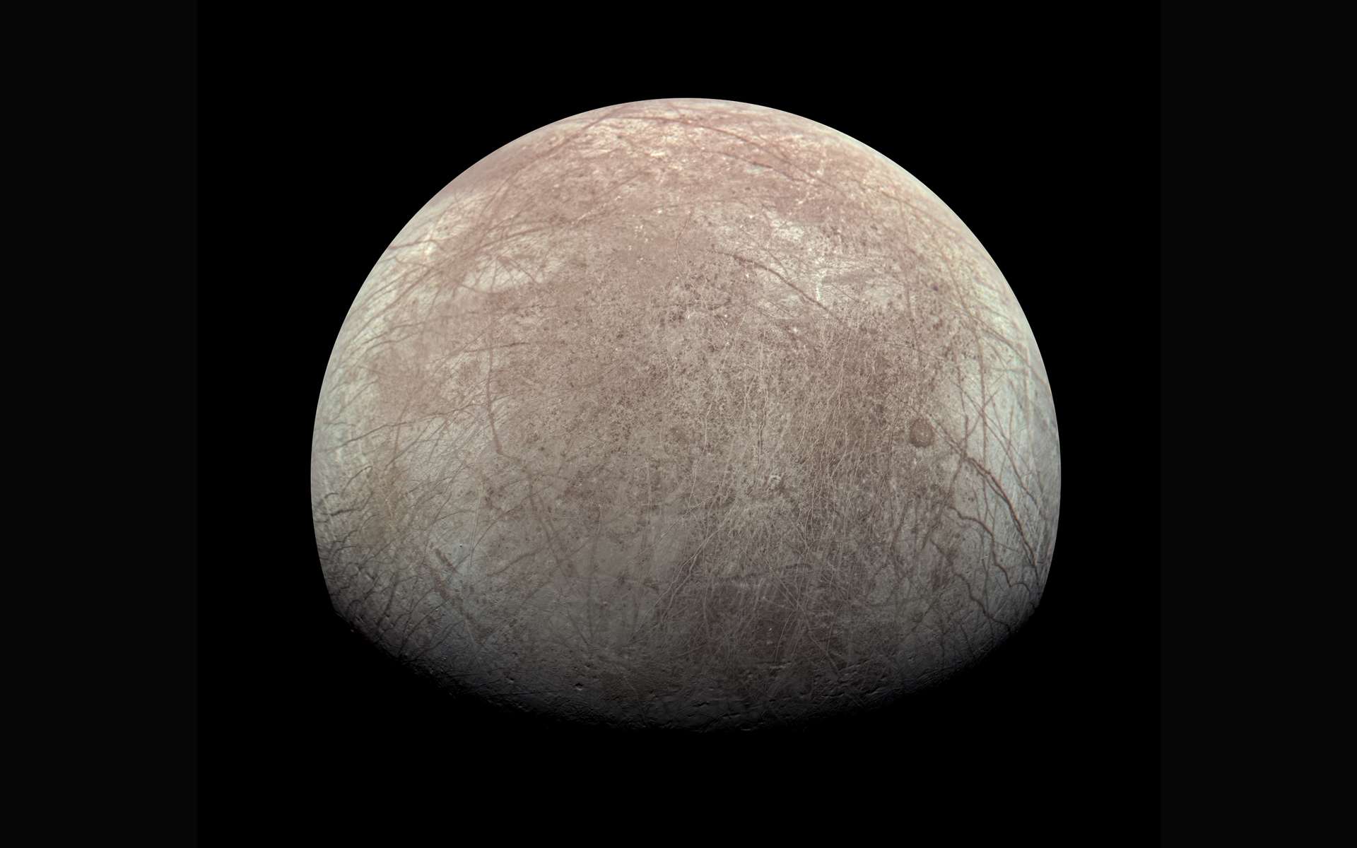 La Nasa dévoile une image surprise en haute résolution de la mystérieuse lune Europe