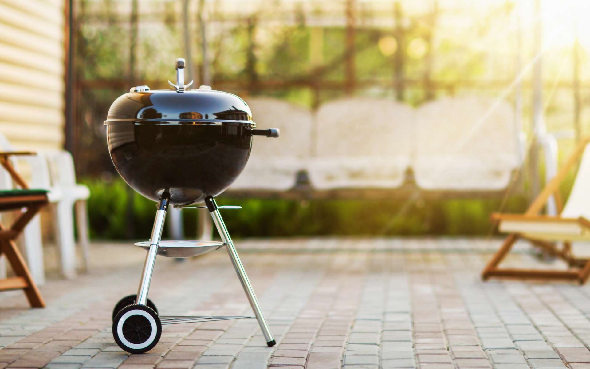 Choisir son barbecue n'est pas toujours chose facile, suivez nos conseils pour trouver le modèle qui vous correspond © Pasko Maksim, Adobe Stock