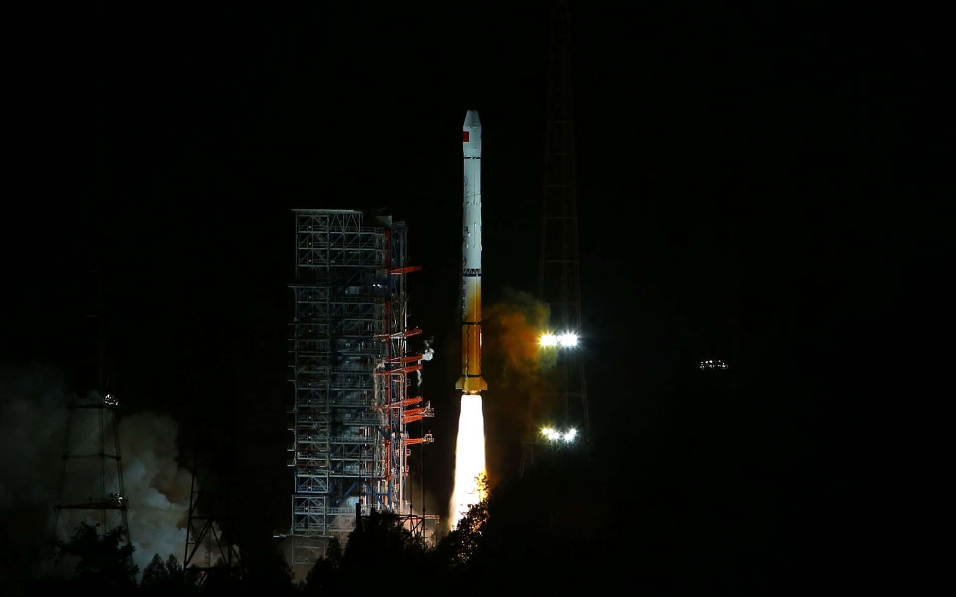 Décollage du lanceur CZ-3A avec à son bord un satellite de navigation Beidou de troisième génération. © Droits réservés