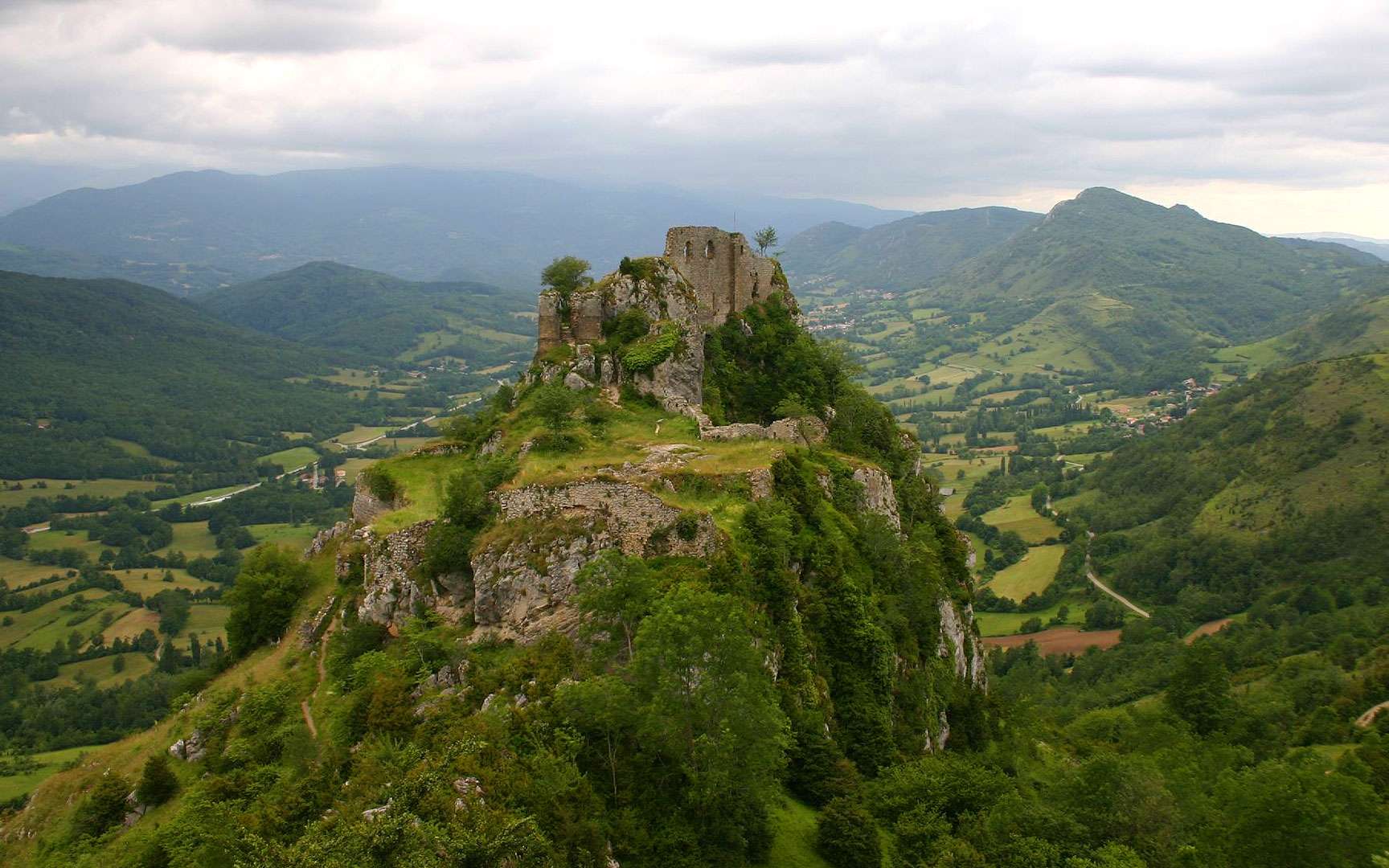 Photos La Splendeur Des Chateaux Du Pays Cathare