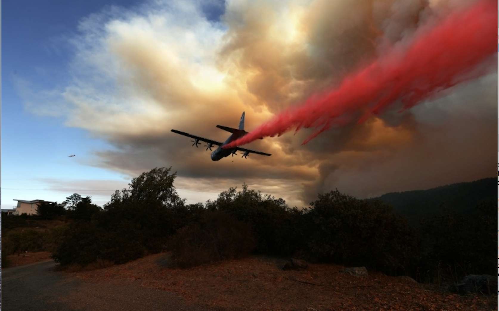 Californie : des renforts arrivent pour contrer les incendies géants
