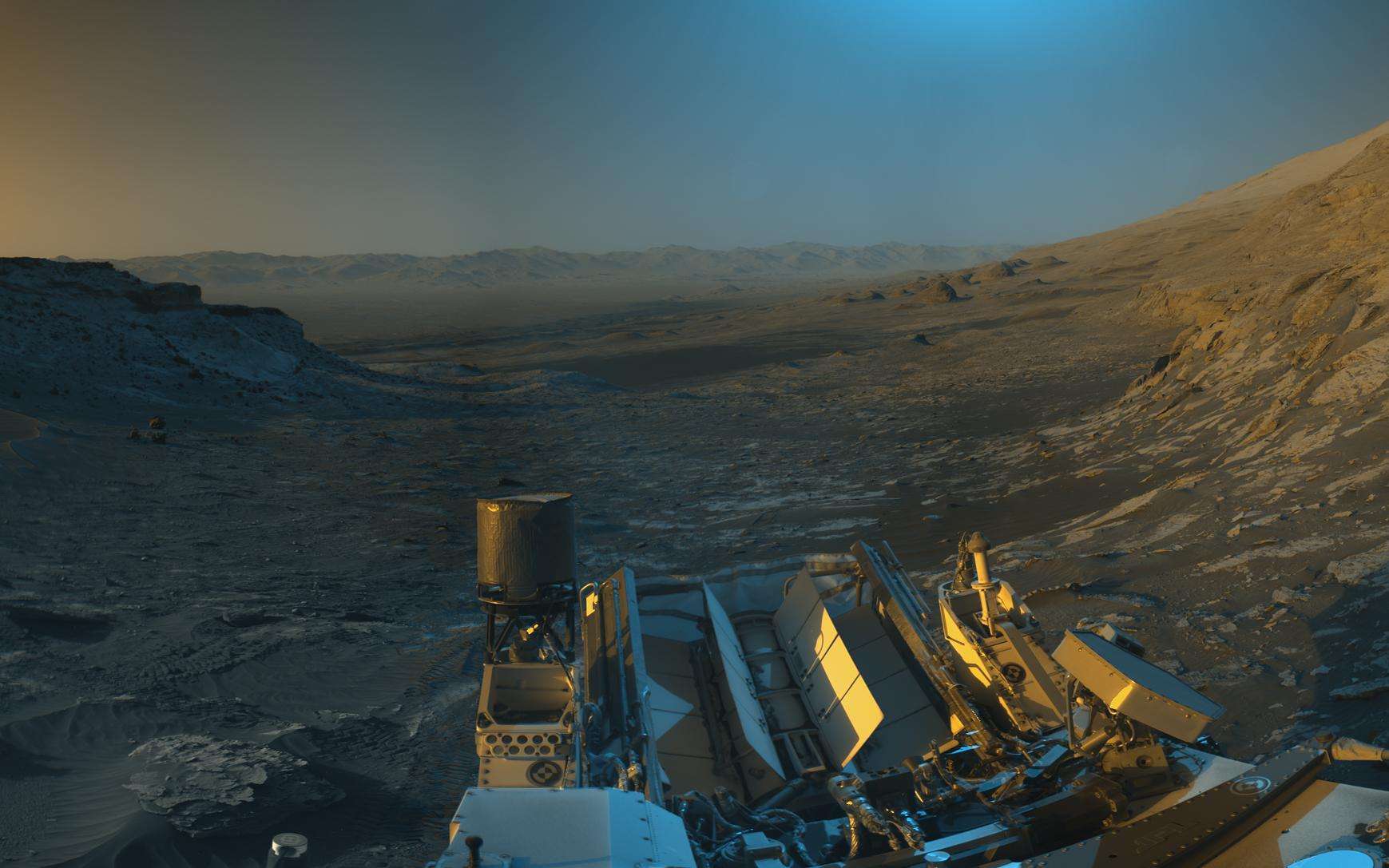 The beauty of this scene stunned the Curiosity team