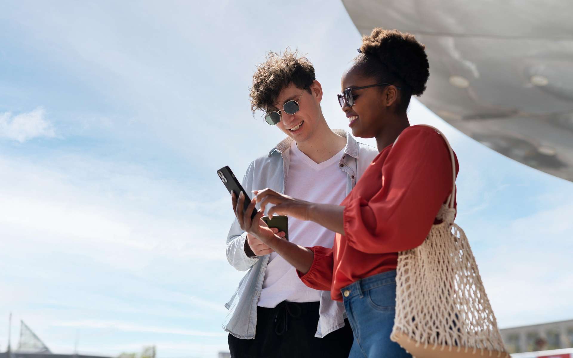 Free Mobile 120 Go à 9,99 ¬/mois : le forfait idéal pour vos déplacements ?