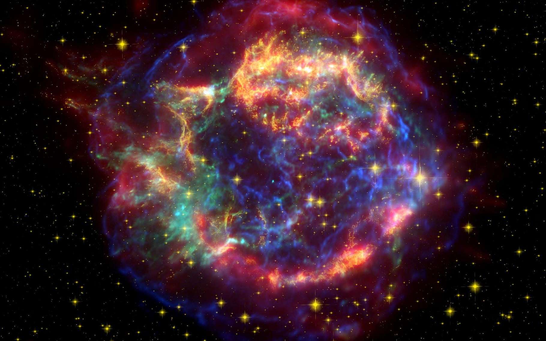 Les restes de cette célèbre supernova ont heurté quelque chose !