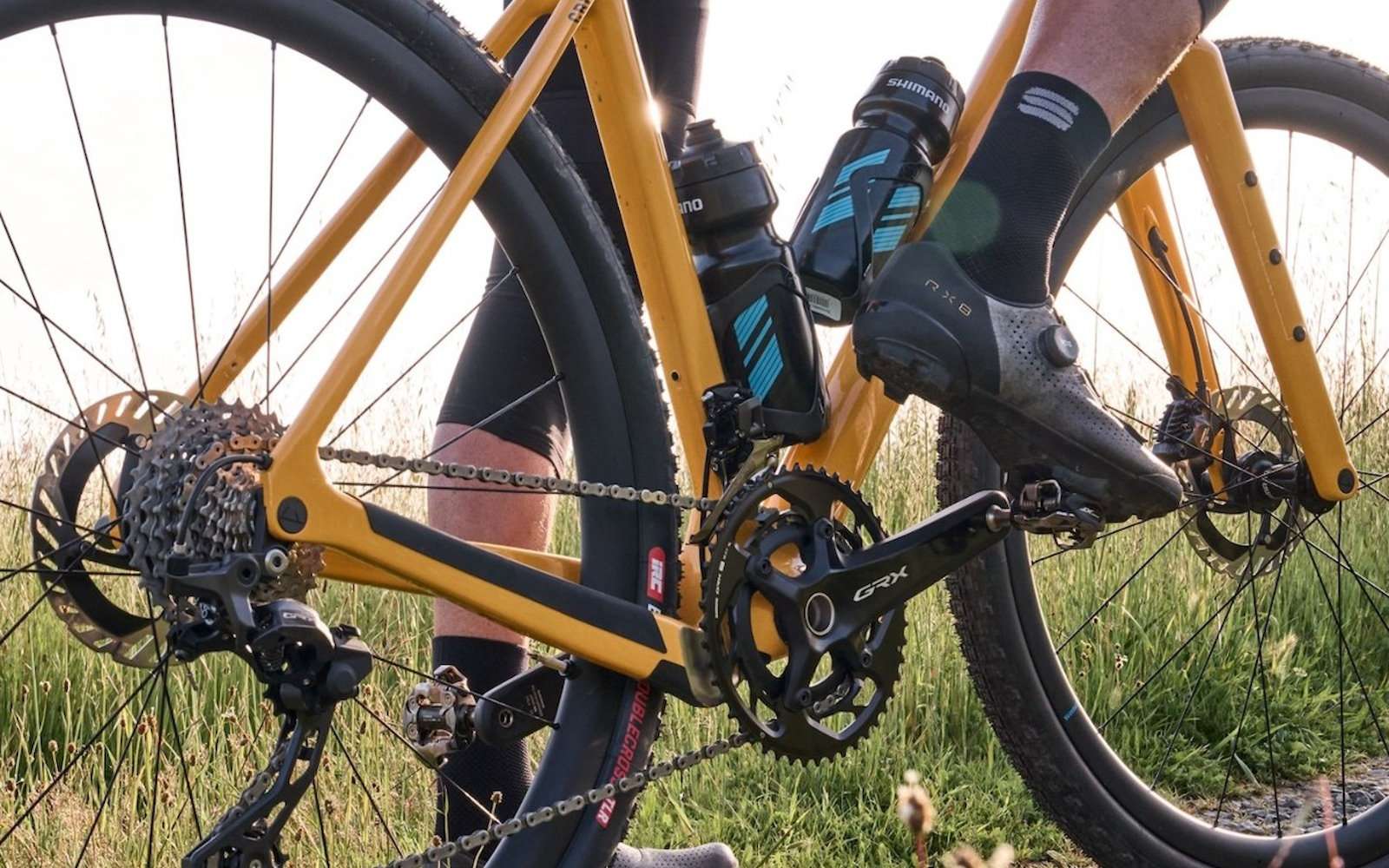 Shimano a breveté des chaussures qui s'ajustent automatiquement à la pédale du vélo