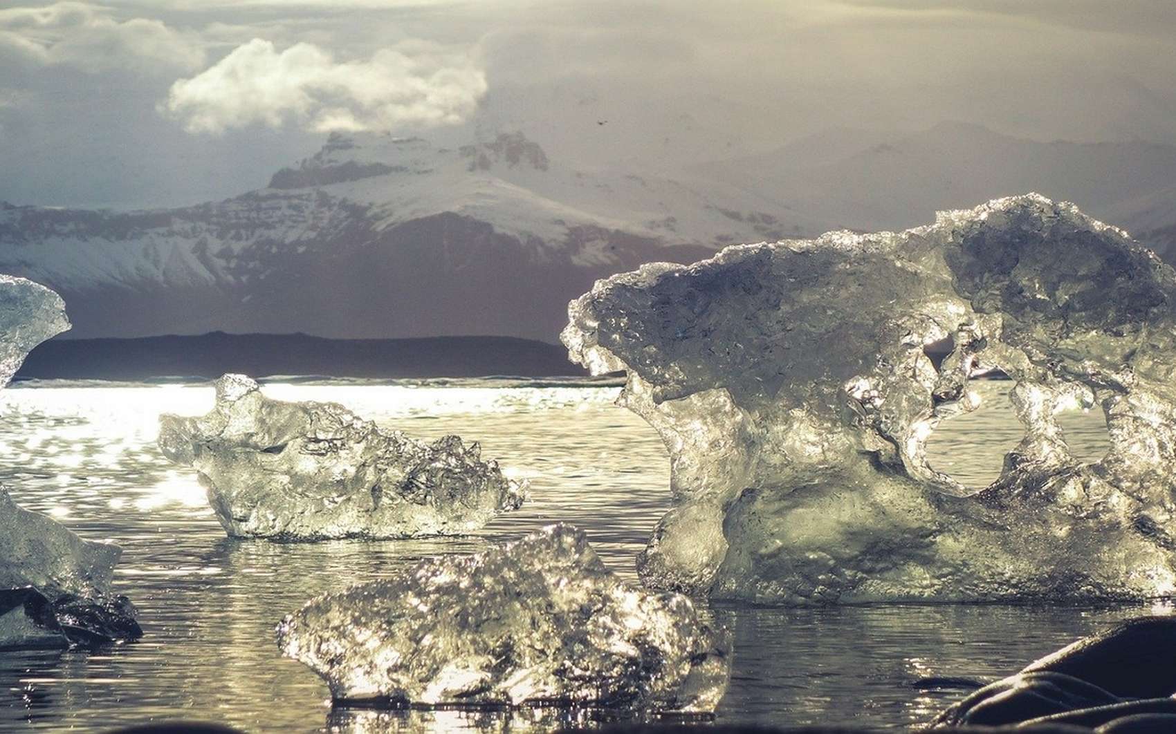 En vidéo : l'Arctique est menacé par des vagues de plus en plus hautes