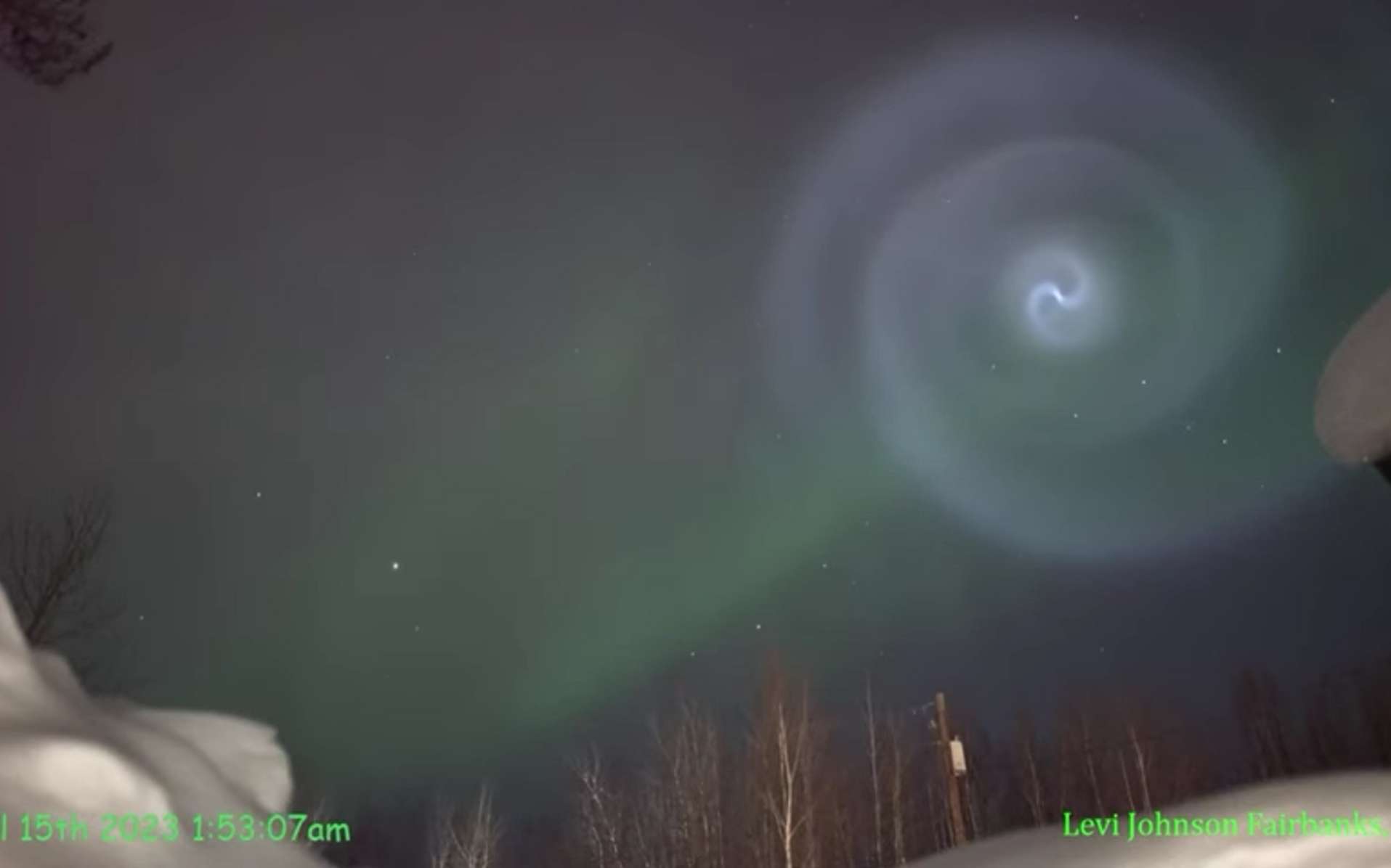 « On a tous cru à un Ovni ! » : qu'est-ce que cette spirale géante observée dans le ciel hier soir ?