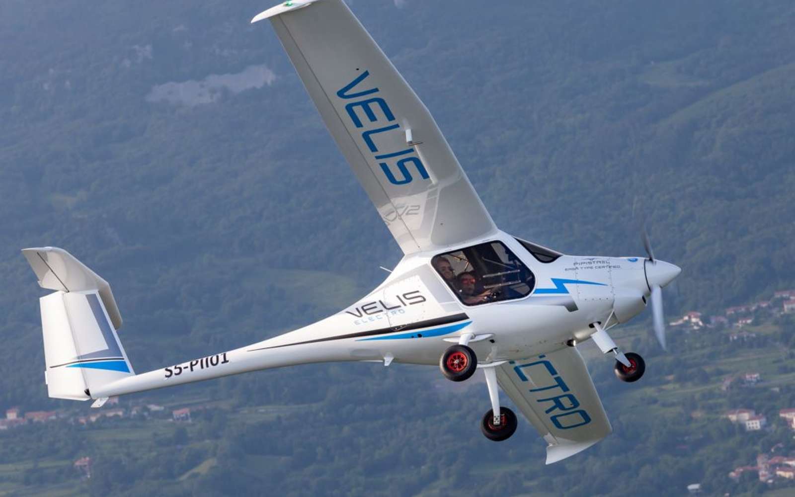 Le Pipistrel Velis Electro devient le premier avion 100 % électrique de série