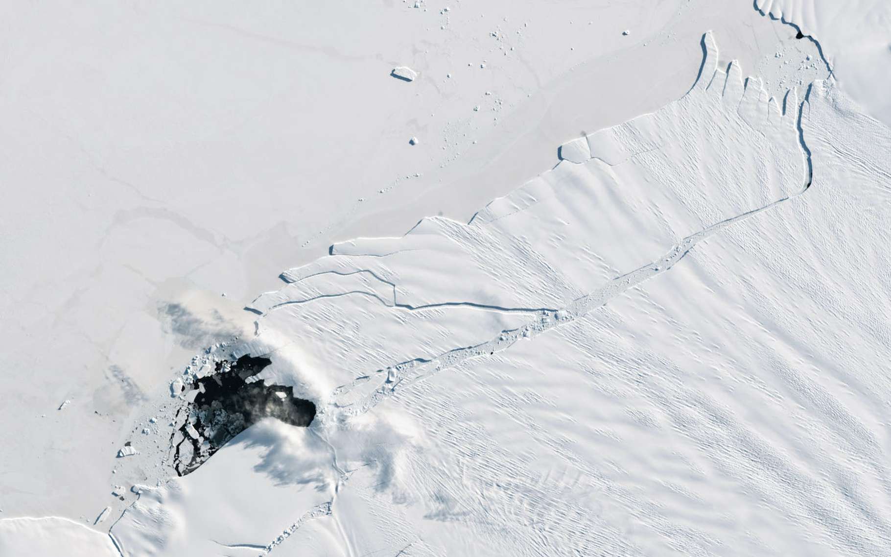 Timelapse : Pine Island Glacier perd encore un iceberg géant