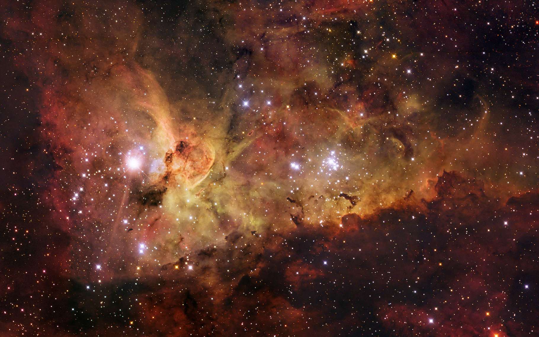 Eta Carinae, l’étoile la plus brillante de ce cliché, est l’exemple le plus proche des étoiles variables bleues. Et aujourd’hui, des astronomes ont découvert par hasard un nouveau type d’étoiles dont la luminosité varie, elle, toutes les cinq minutes. © ESO, Wikipedia, CC by 4.0