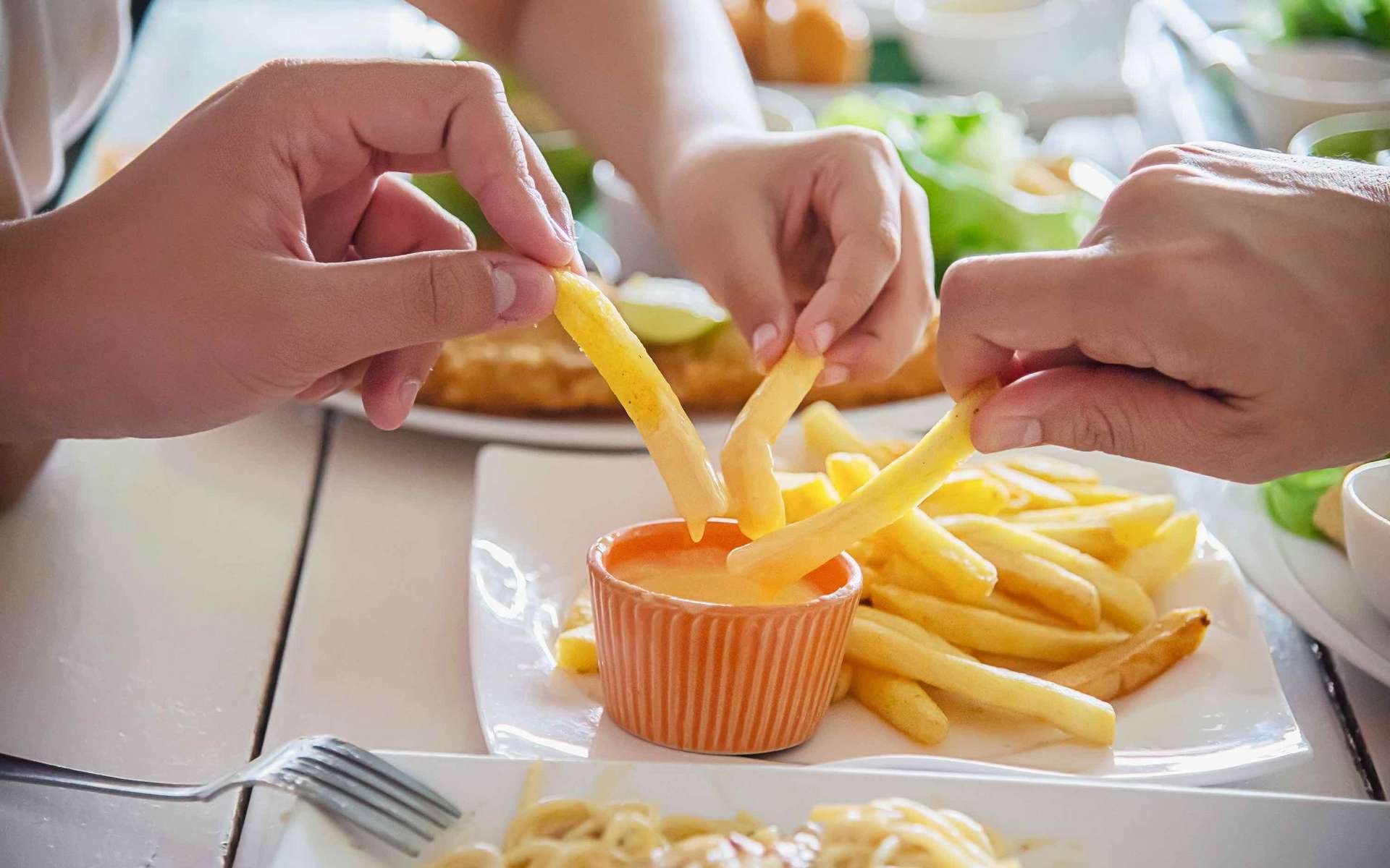 Manger des aliments frits augmenterait le risque de dépression