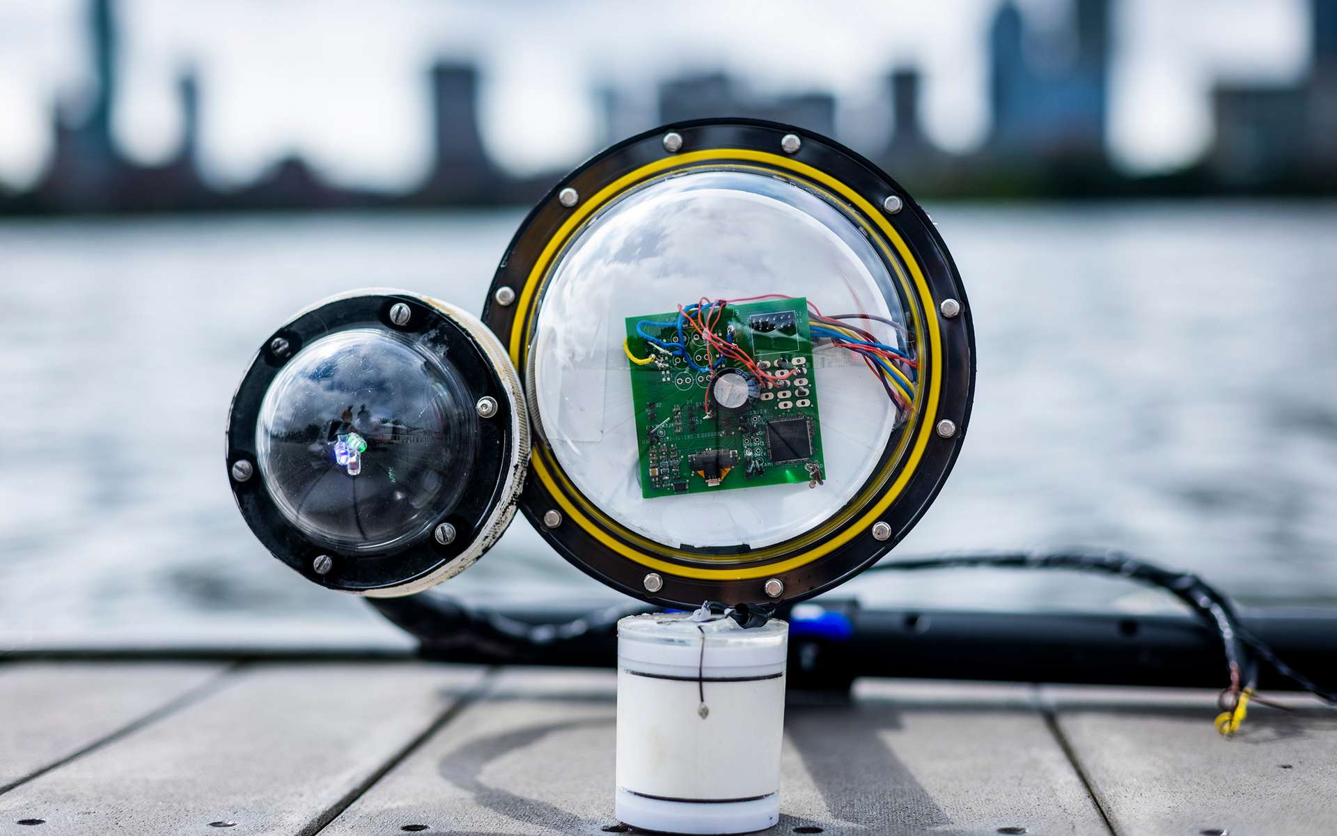 Ils inventent une caméra sans pile pour explorer les régions inconnues de l’océan