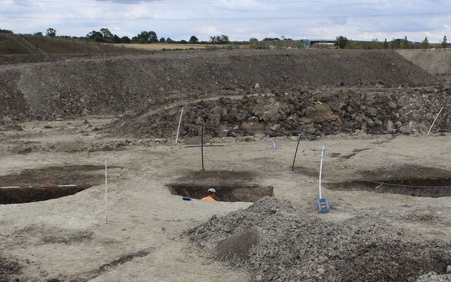 25 fosses artificielles de plus de 8 000 ans découvertes au nord de Londres