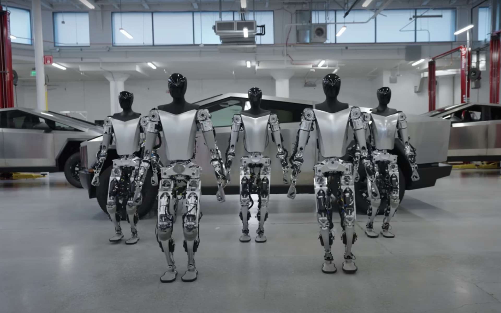 Le robot humanoïde de Tesla montre (enfin) ses capacités en vidéo