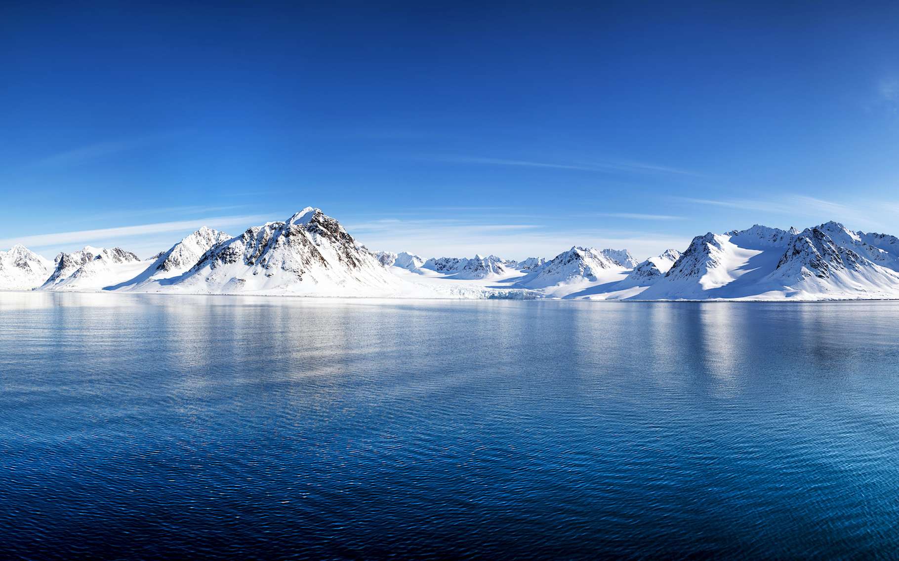 Des chercheurs de l’université de Cambridge (Royaume-Uni) montrent que le réchauffement de l’océan Articque a commencé bien plus tôt qu’ils ne le pensaient jusque-là. © Rixie, Adobe Stock