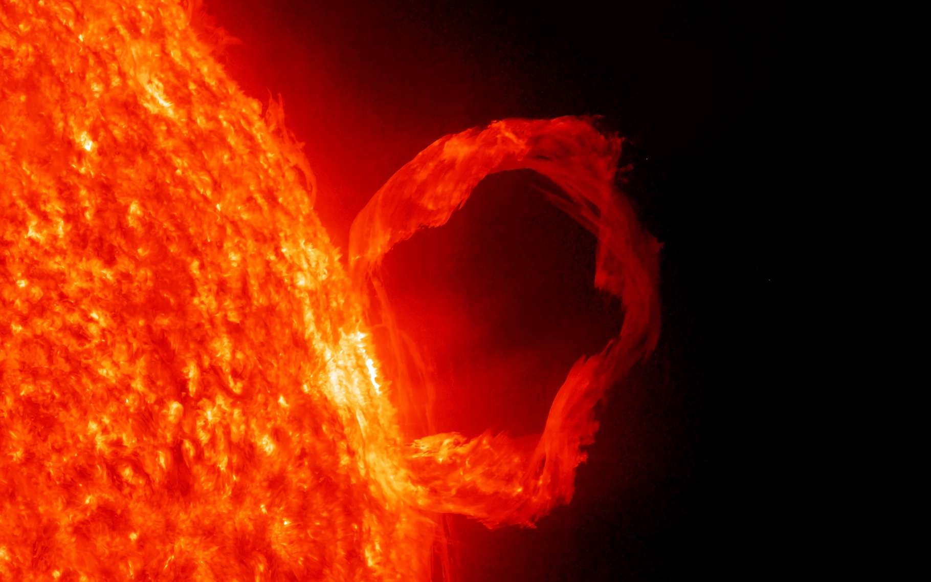Un mystérieux vortex polaire repéré sur le Soleil
