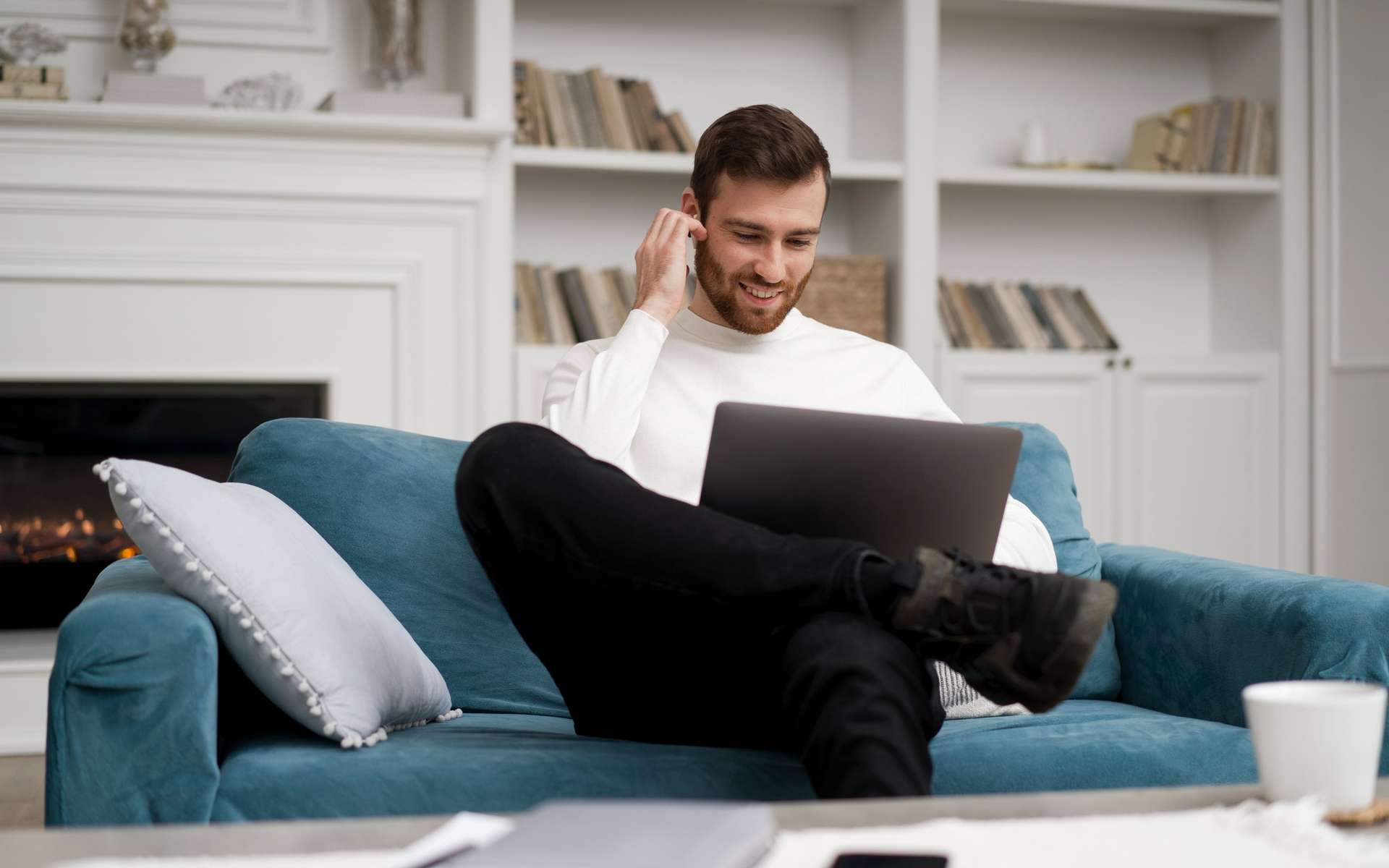 Bouygues B&YOU Pure Fibre vs Sosh Fibre : quelle box offre le meilleur rapport qualité/prix ?