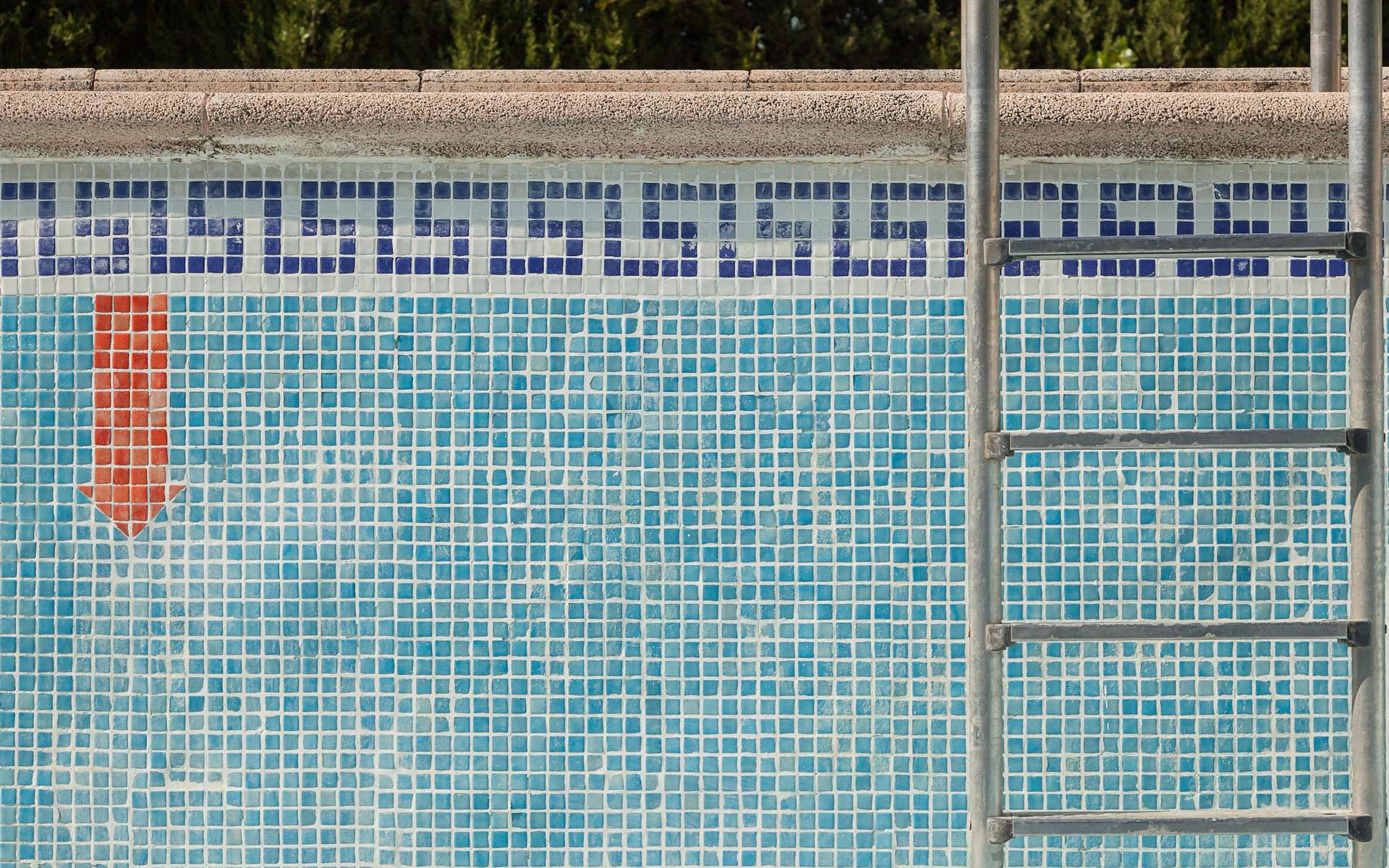 La liste des départements où il est interdit de remplir sa piscine s'allonge