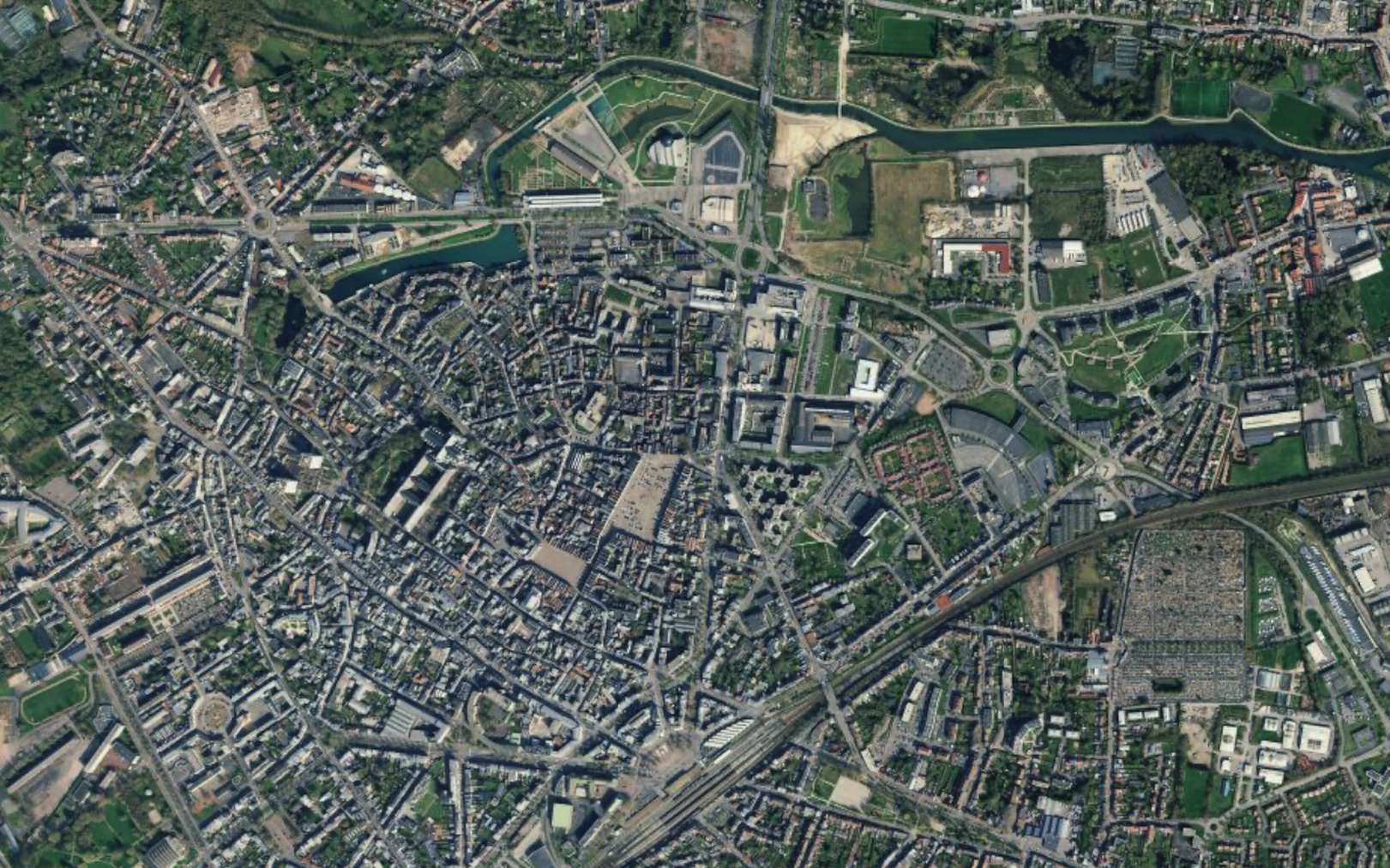 Quiz : de quelle ville française sont ces photos satellites