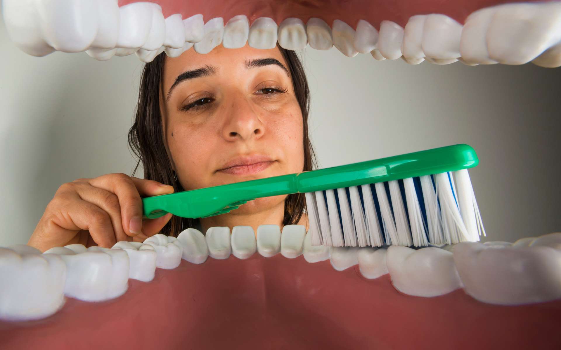 Infections nosocomiales : comment le brossage des dents pourrait faire la différence