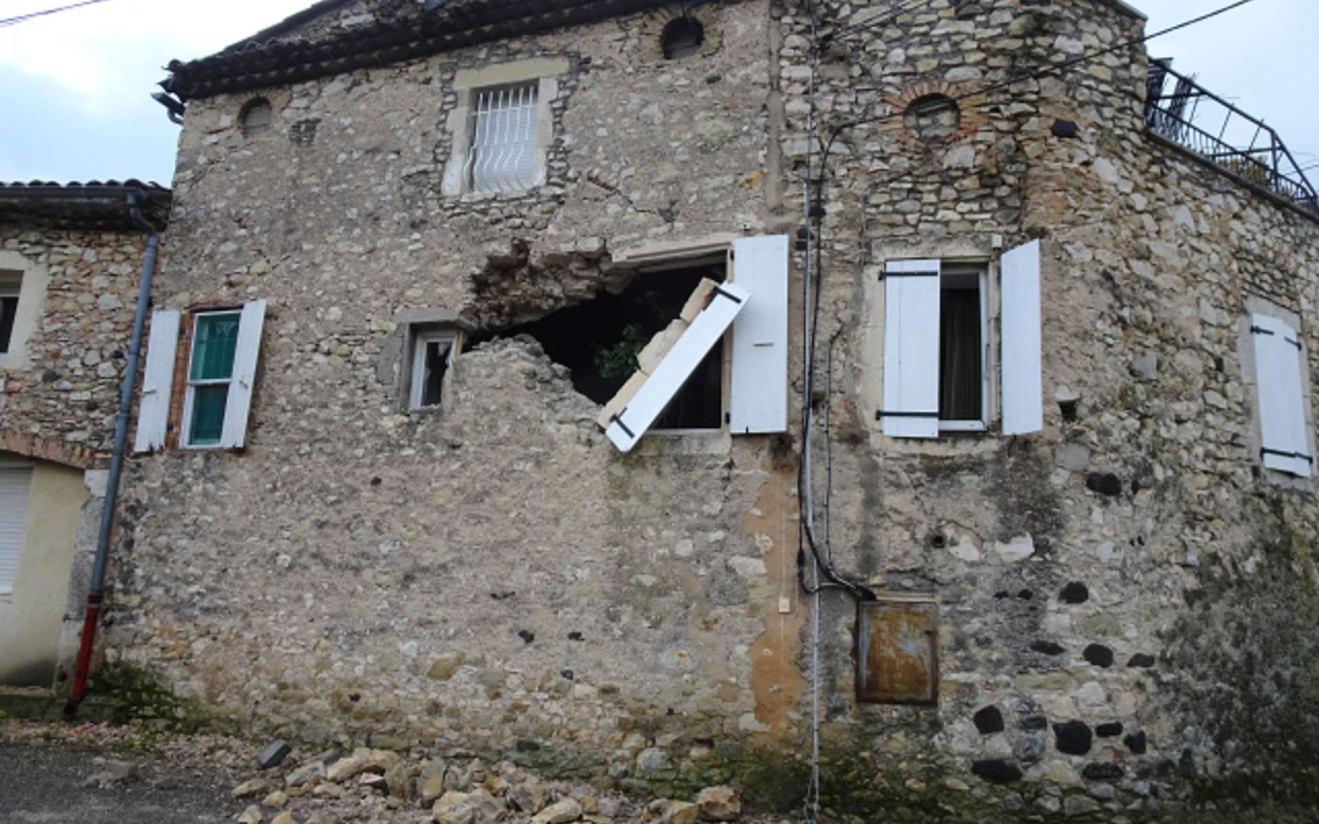 Une carte des séismes en France depuis un siècle : quelles sont les régions les plus touchées ?