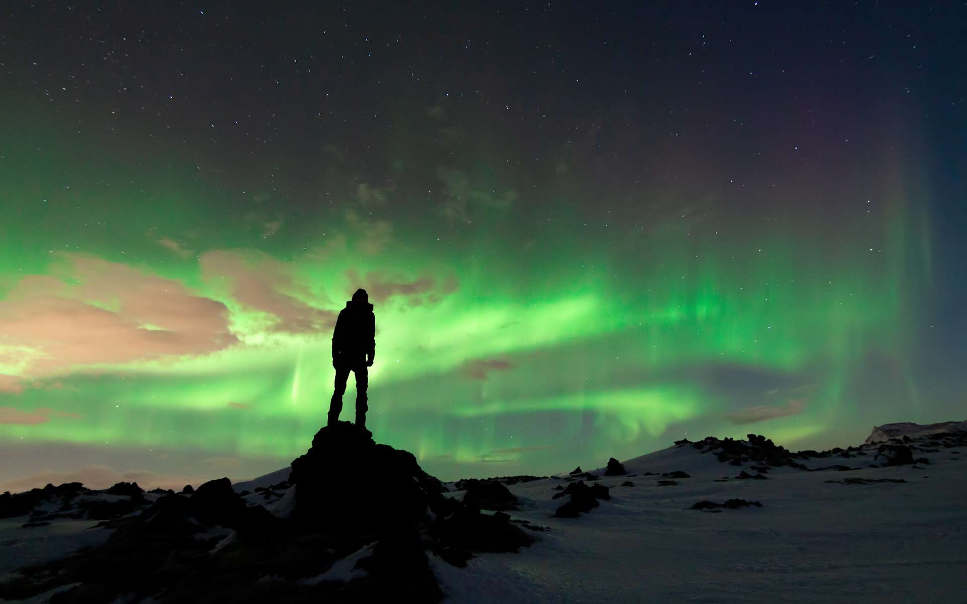 Aurores boréales : pourquoi 2025-2026 est le moment idéal pour explorer le Nord de la Norvège