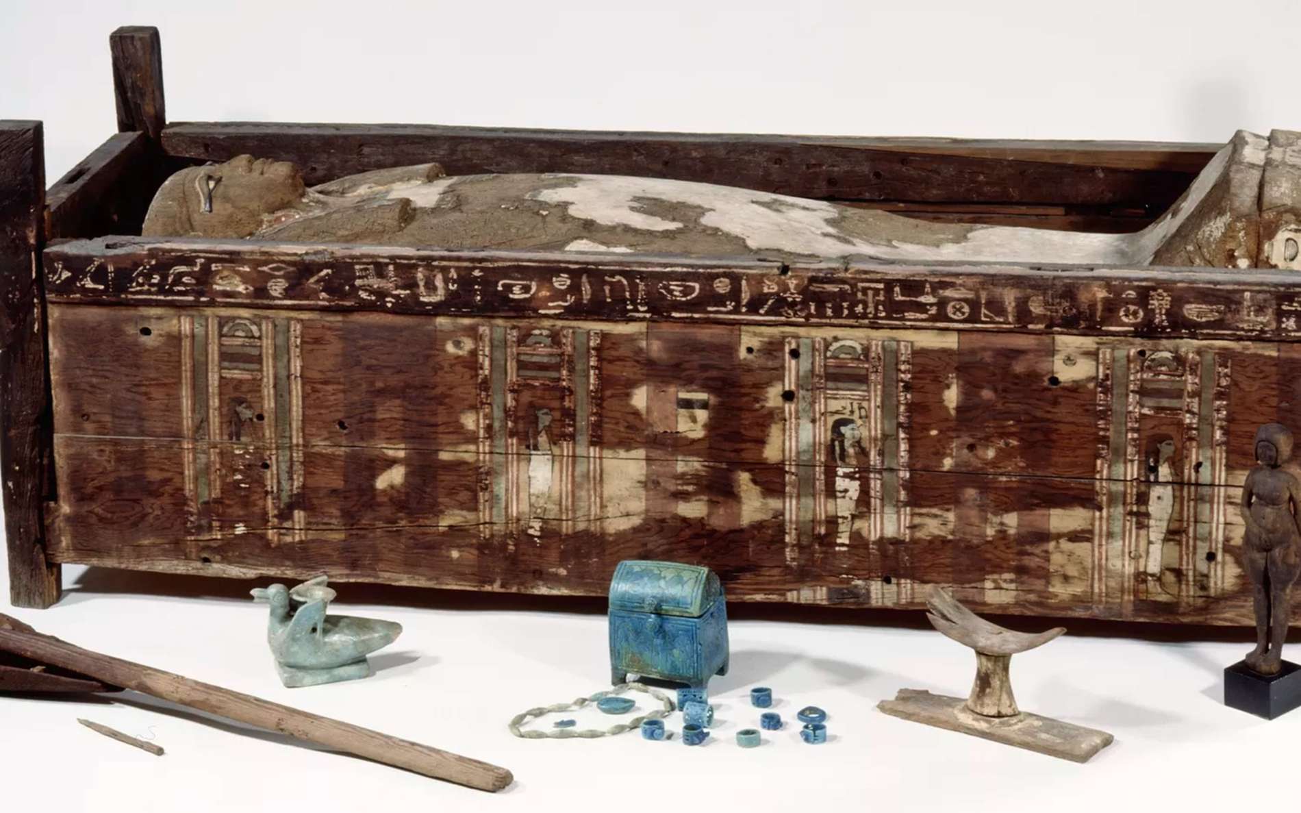 Sarcophage de Tadja originaire d’Abusir el-Meleq. © Sandra Steiss, Aegyptisches Museum und Papyrussammlung