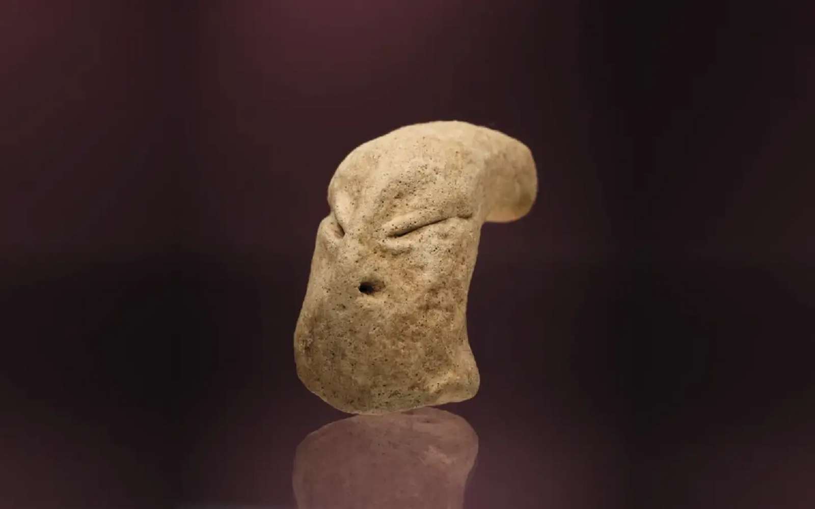 Cette figurine de 7 000 ans découverte au Koweit ressemble étrangement à un alien !