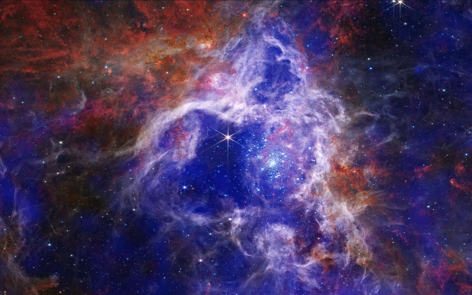 On a trouvé deux restes de supernovas imbriqués dans la nébuleuse de la Tarentule