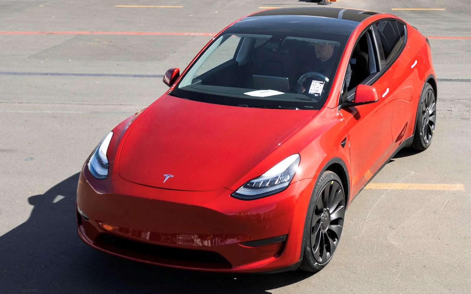 Tesla célèbre sa millionième voiture électrique