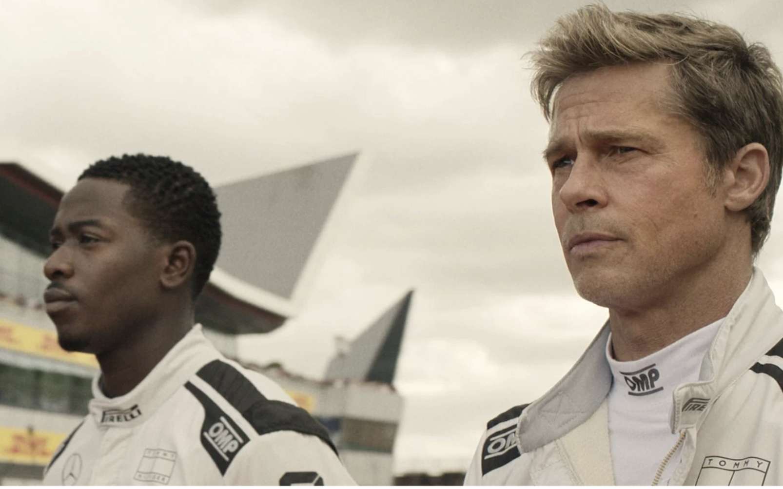 Brad Pitt pilote : réalité ou fiction ? Les défis physiques et technologiques de la conduite