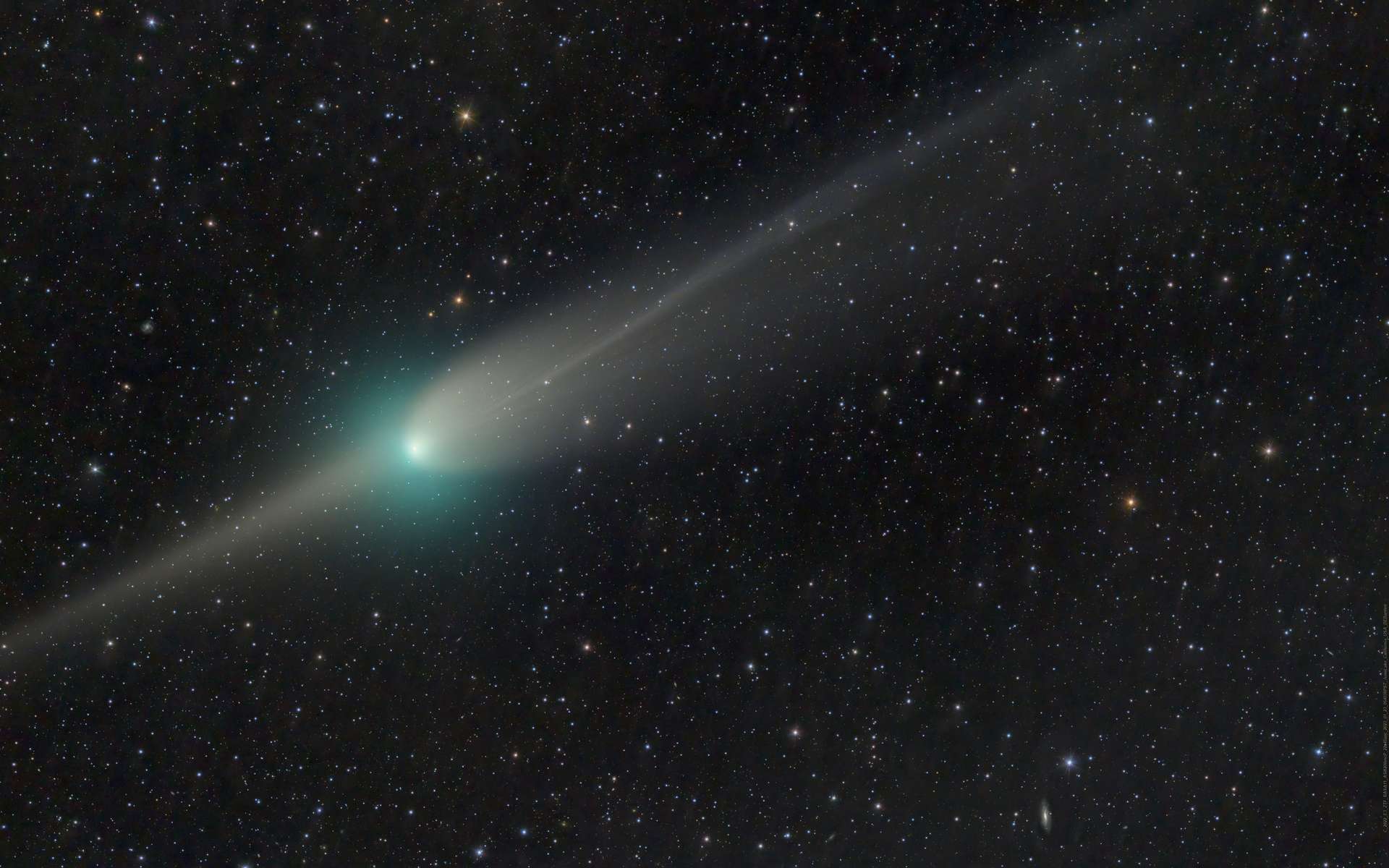 On vous détaille les couleurs et les queues de la comète ZTF qui est visible à l'oeil nu