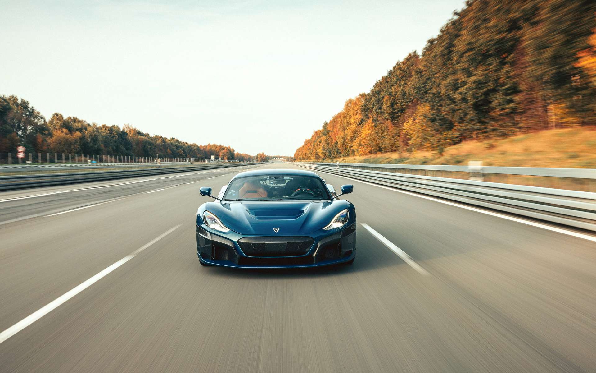 Chronométrée à 412 km/h, la Rimac Nevera devient la voiture électrique de série la plus rapide du monde