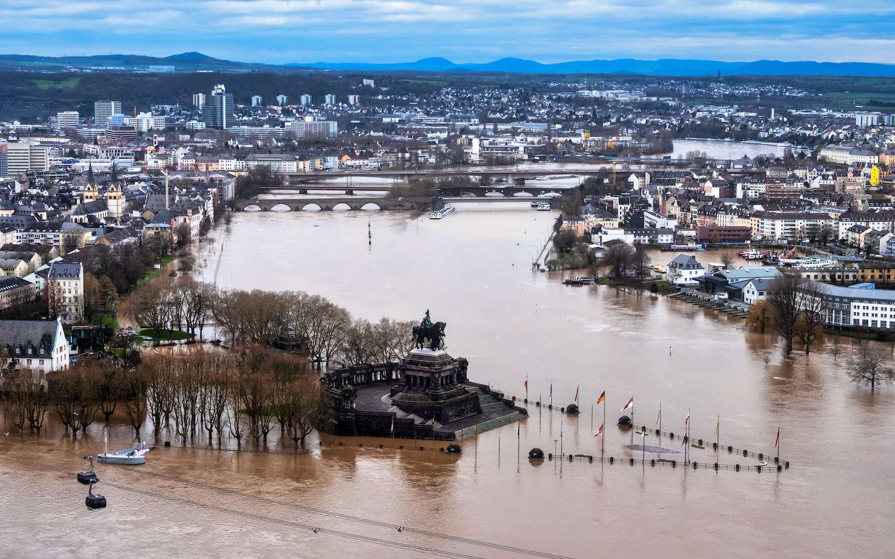« Les inondations côtières vont considérablement augmenter au cours des 30 prochaines années », annonce un important rapport américain thumbnail