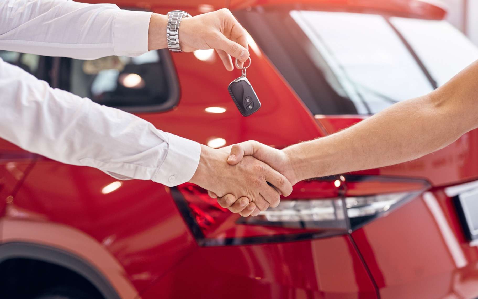 Vendez ou achetez votre voiture en 10 minutes avec l'app Simplimmat !