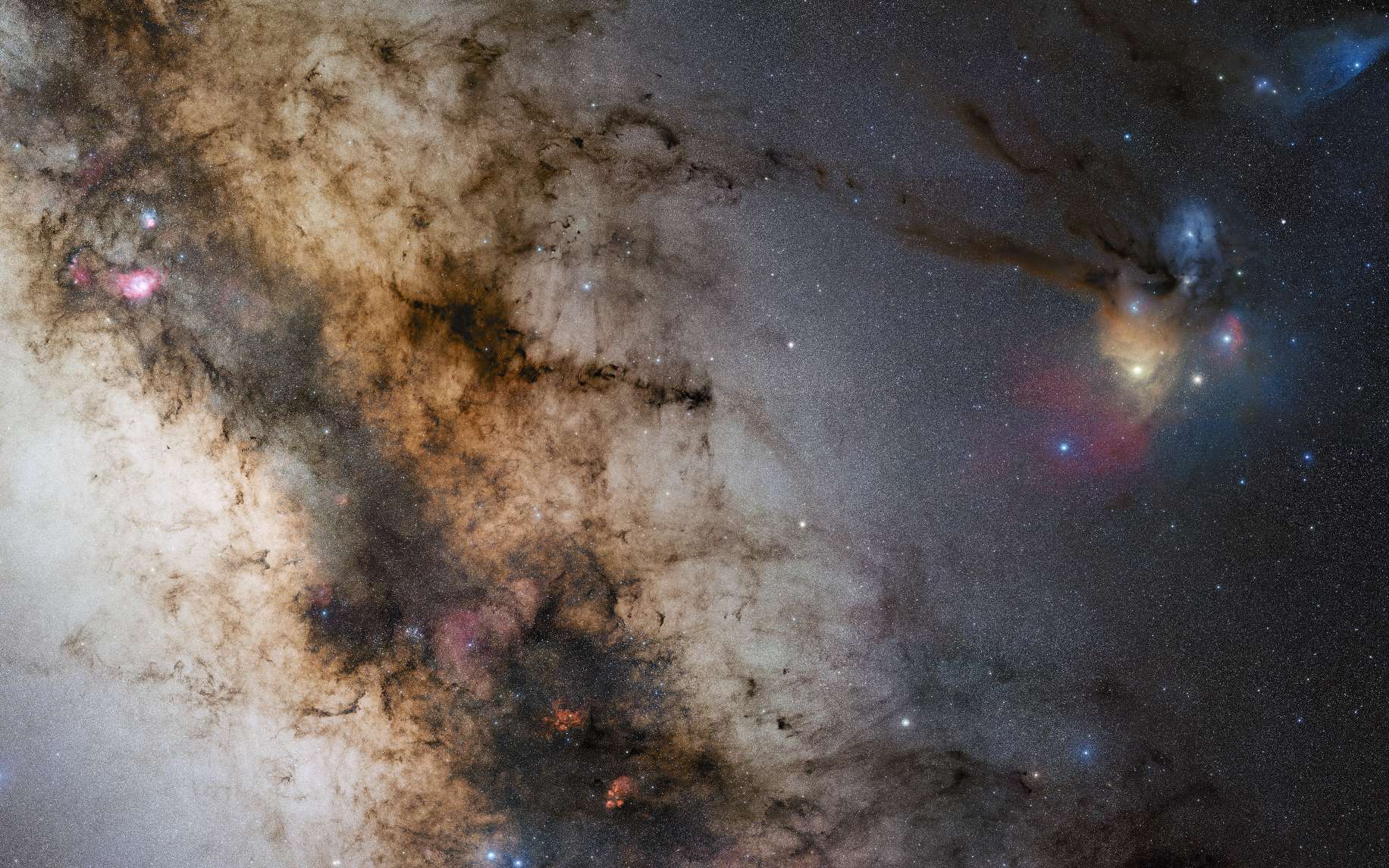1020 m, c’est l’ordre de grandeur du diamètre de notre galaxie, la Voie lactée. © ESO, S. Guisard, Wikipédia, CC by 4.0